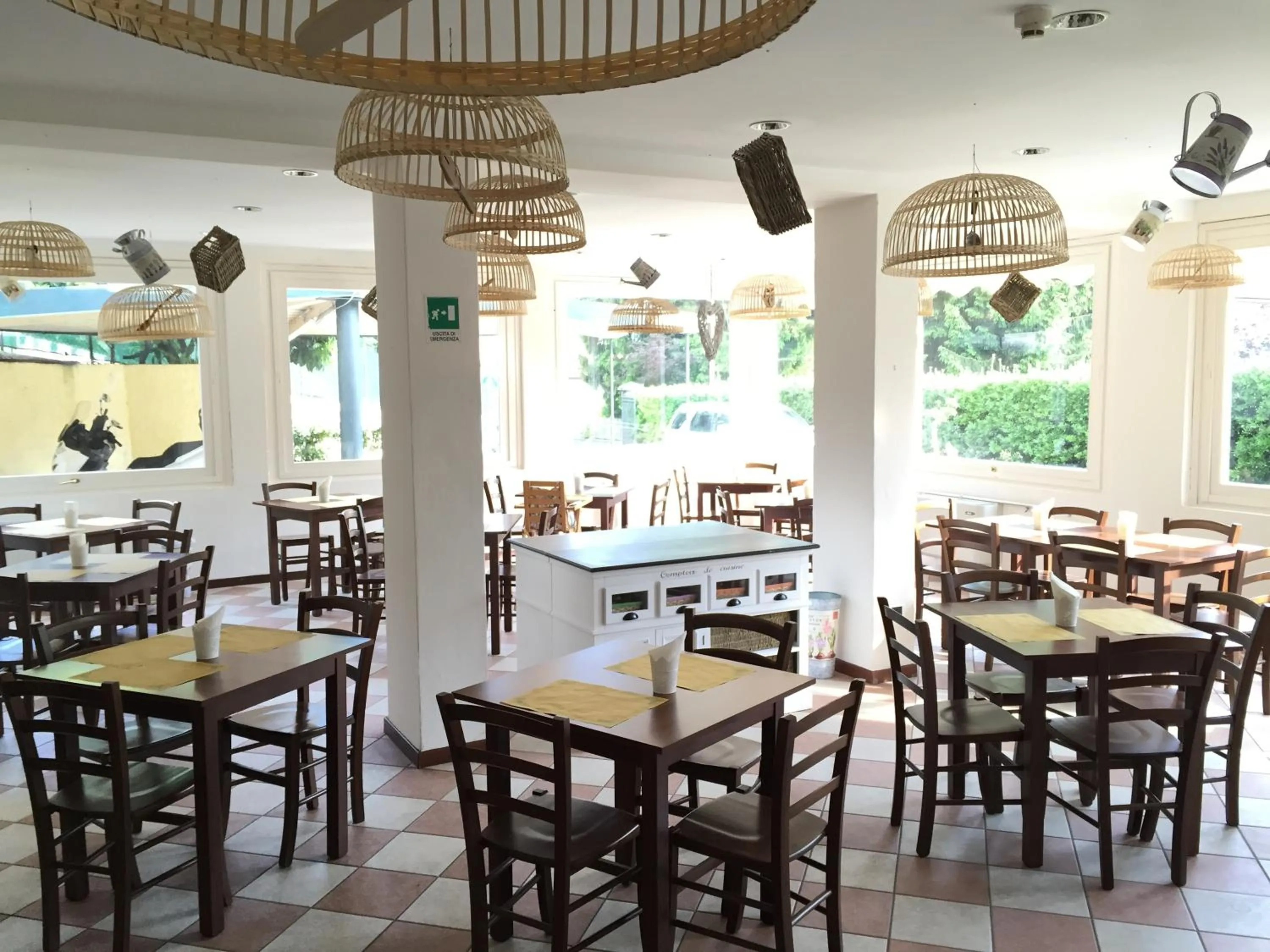 Restaurant/places to eat in Hotel Villa San Fedele
