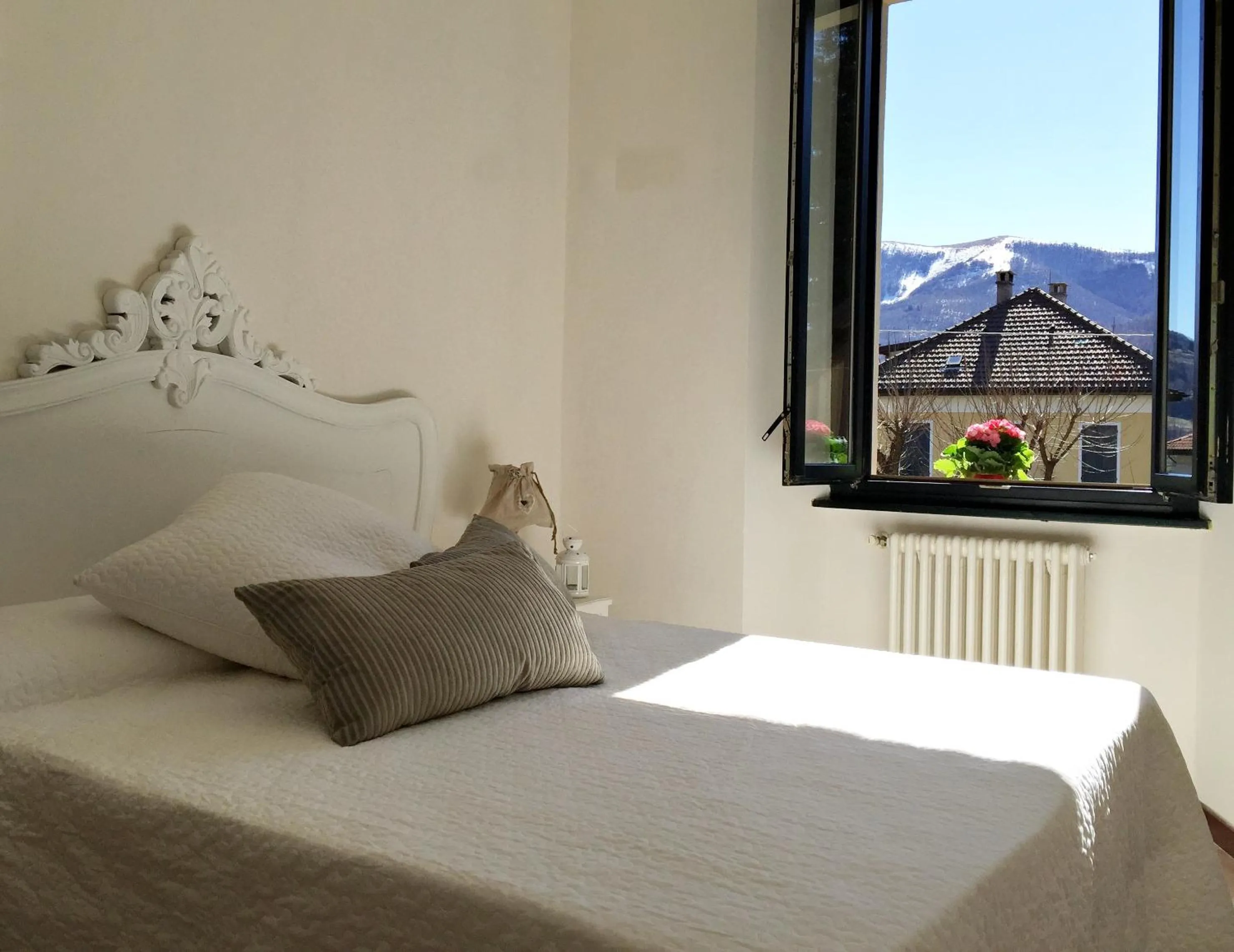 Bedroom, Bed in Hotel Villa San Fedele