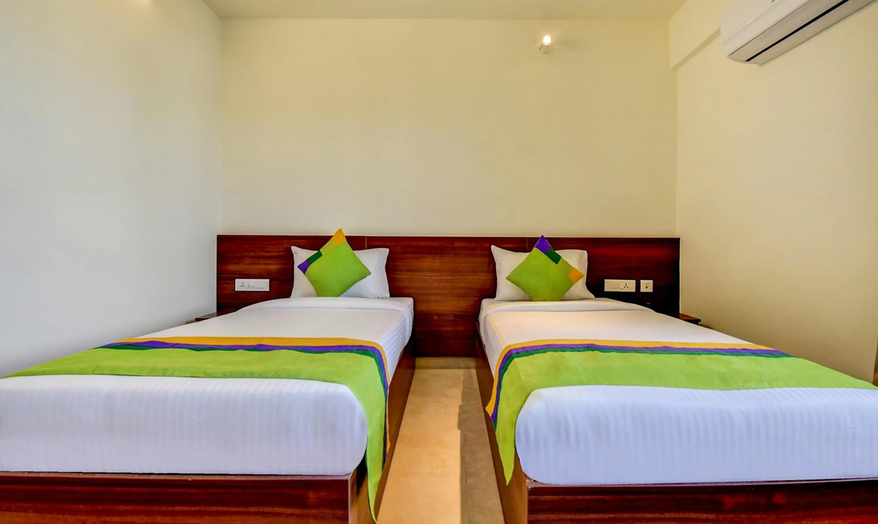 Bed in Zoot Kochi Infopark