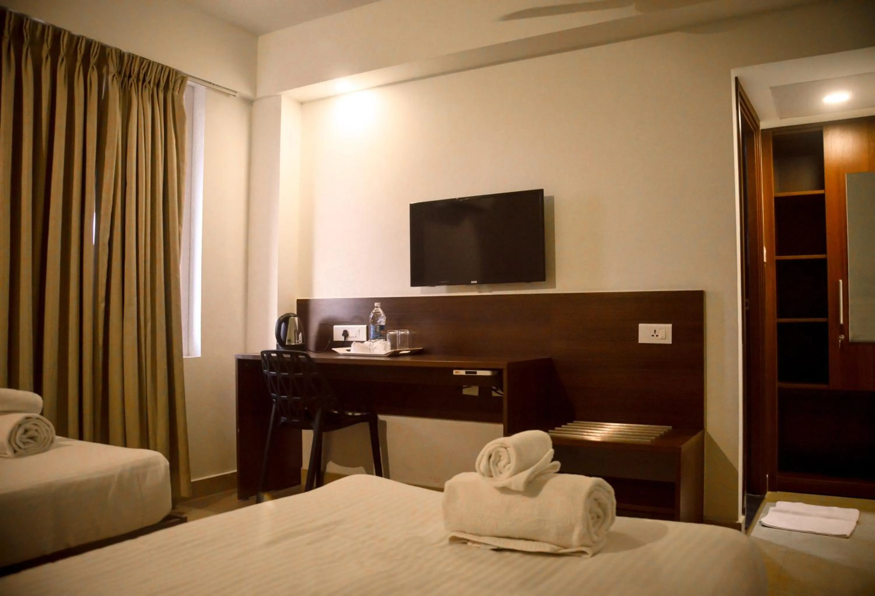 TV and multimedia, Bed in Zoot Kochi Infopark