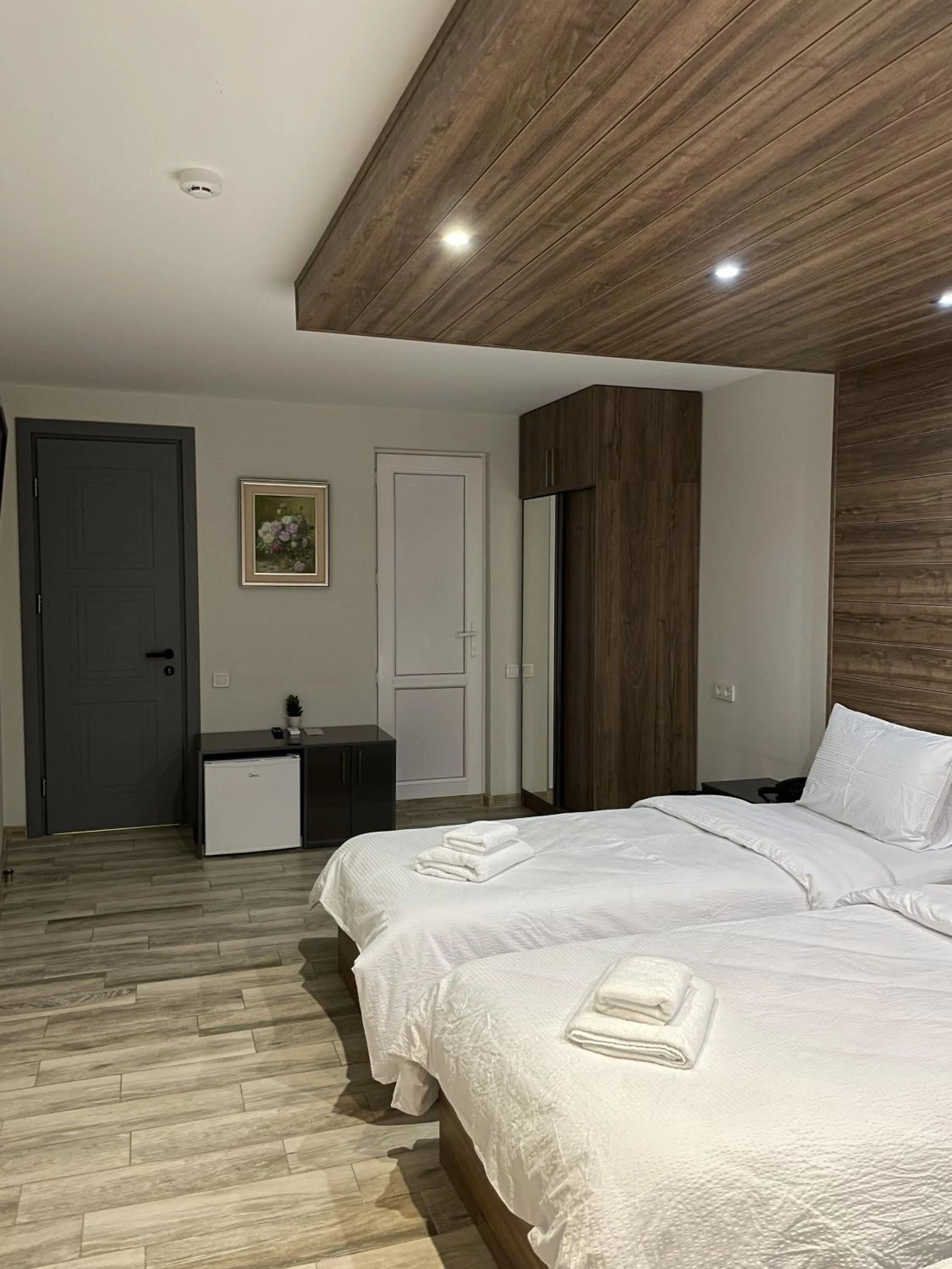 Bedroom, Bed in Victoria Inn Tbilisi