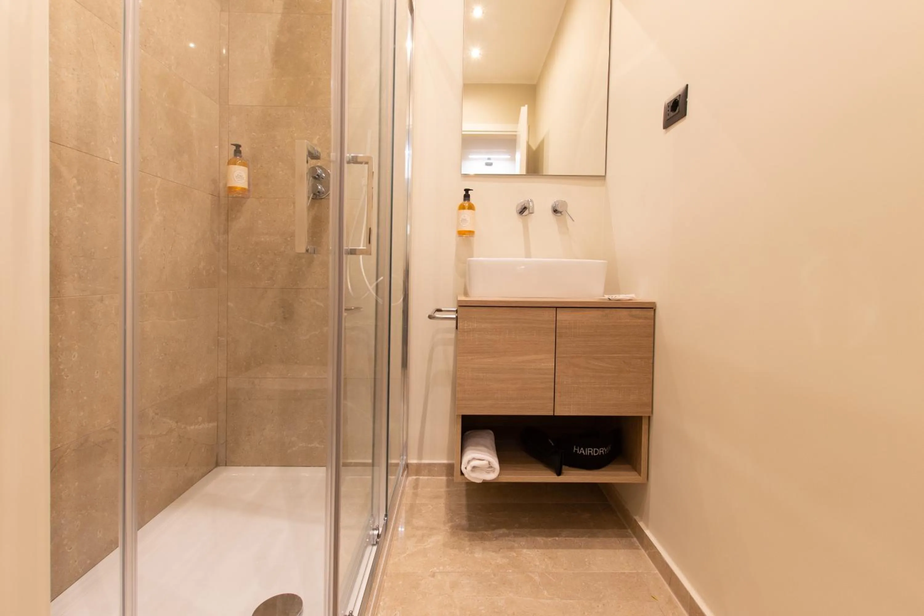  in Prati 25.7 Suites in Rome