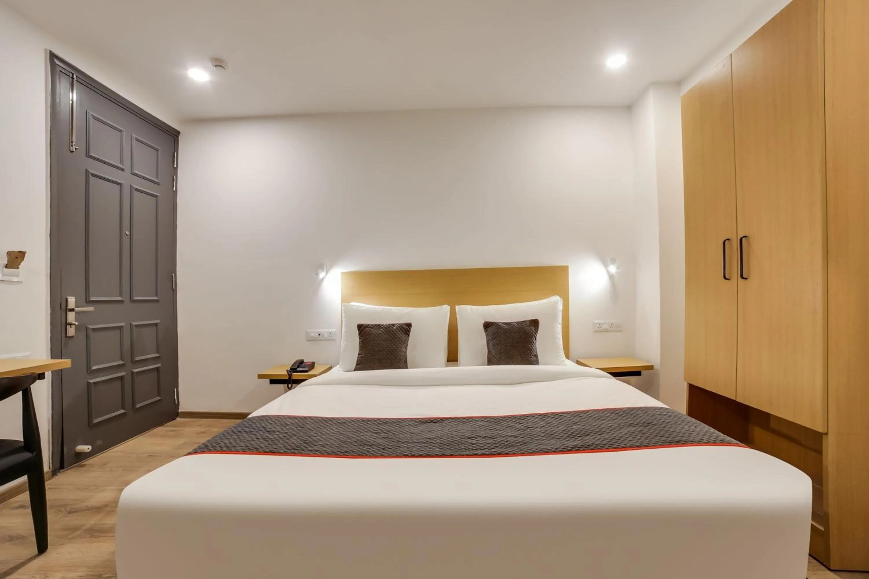 Bedroom, Bed in Super Townhouse 158 Near Netaji Subhash Marg Near Appu Ghar