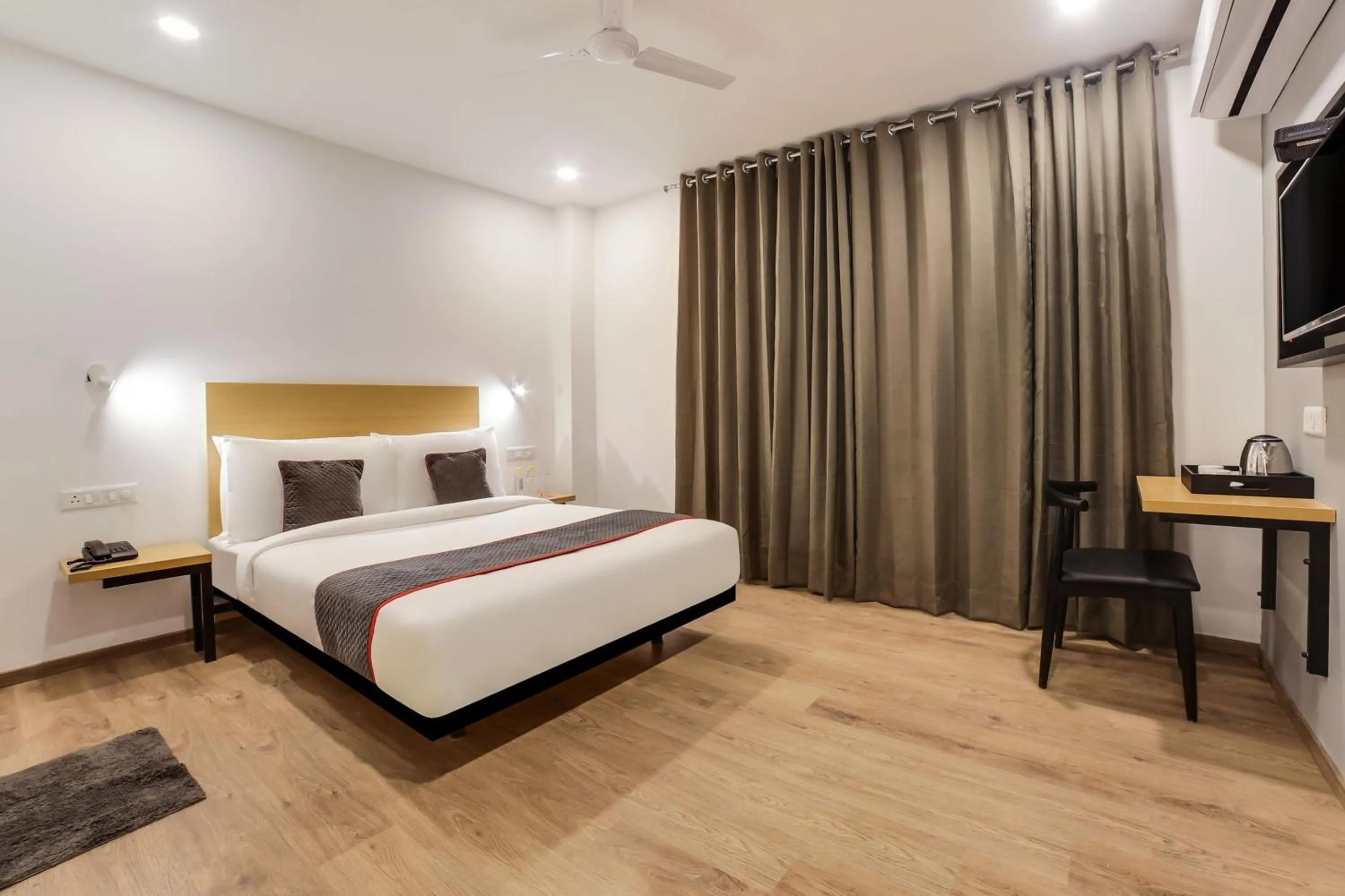 Bedroom, Bed in Super Townhouse 158 Near Netaji Subhash Marg Near Appu Ghar