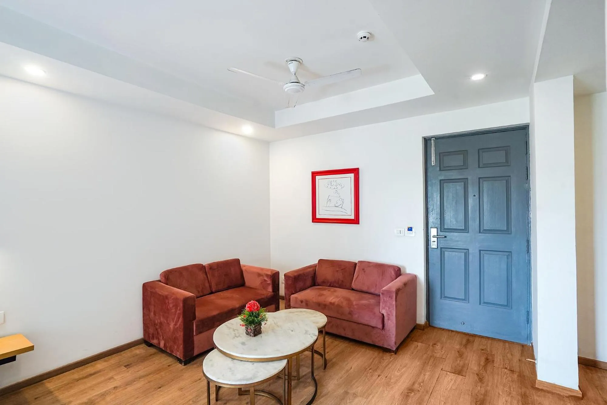 Living room in FabHotel Prime Cloud 9 Delhi NCR