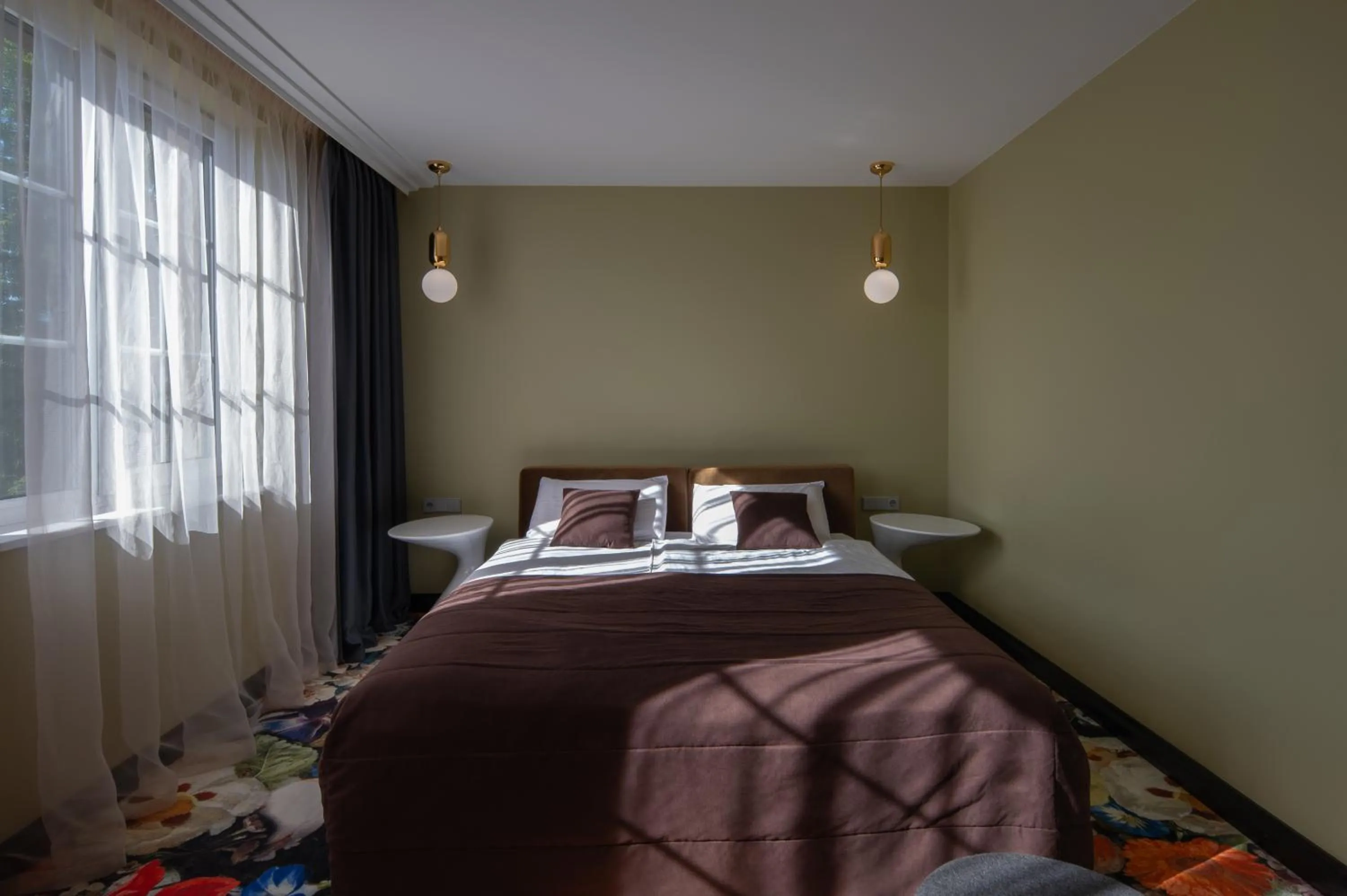 Photo of the whole room, Bed in Amsterdam Plaza Hotel & SPA