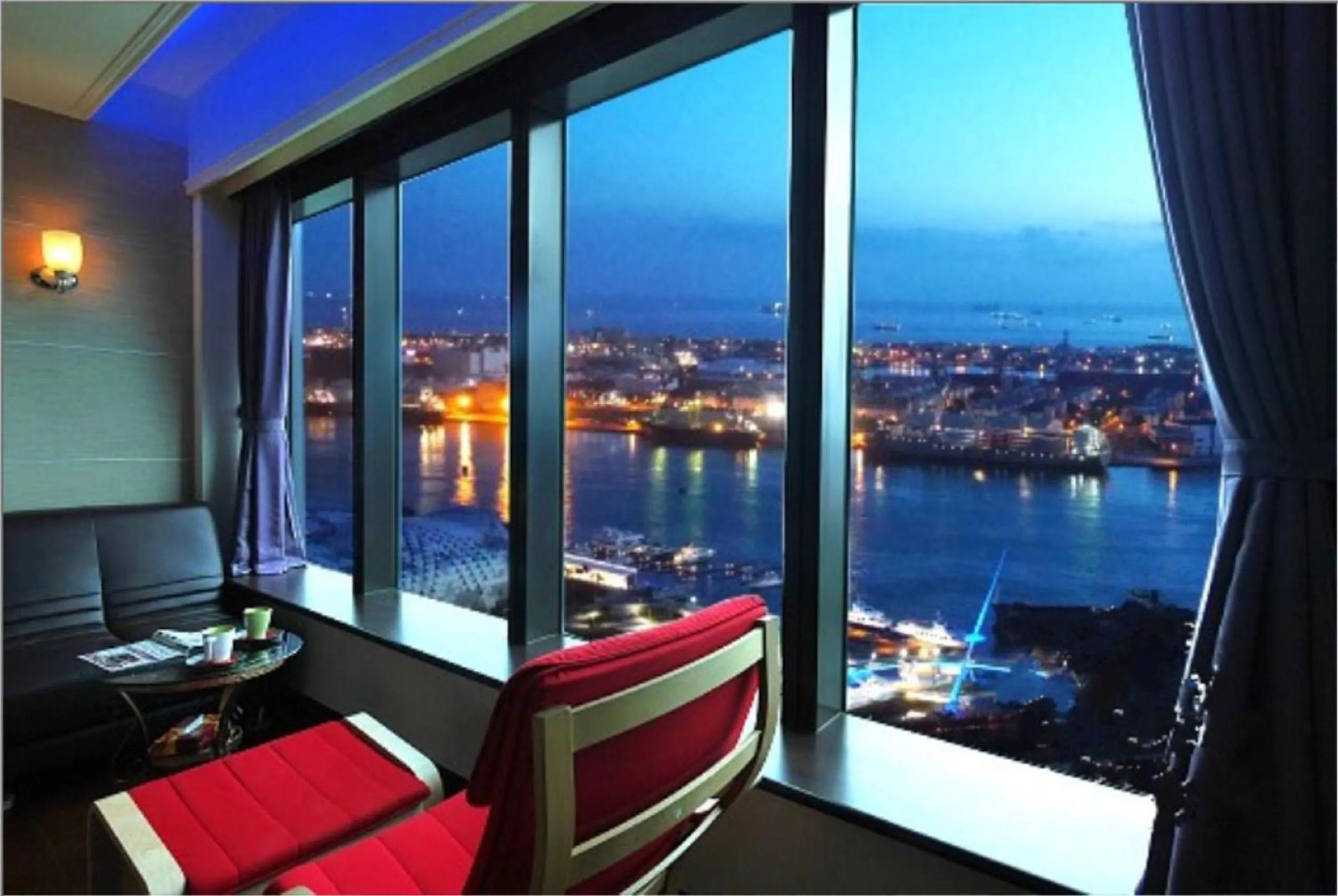 City view in 85 Cape Inn