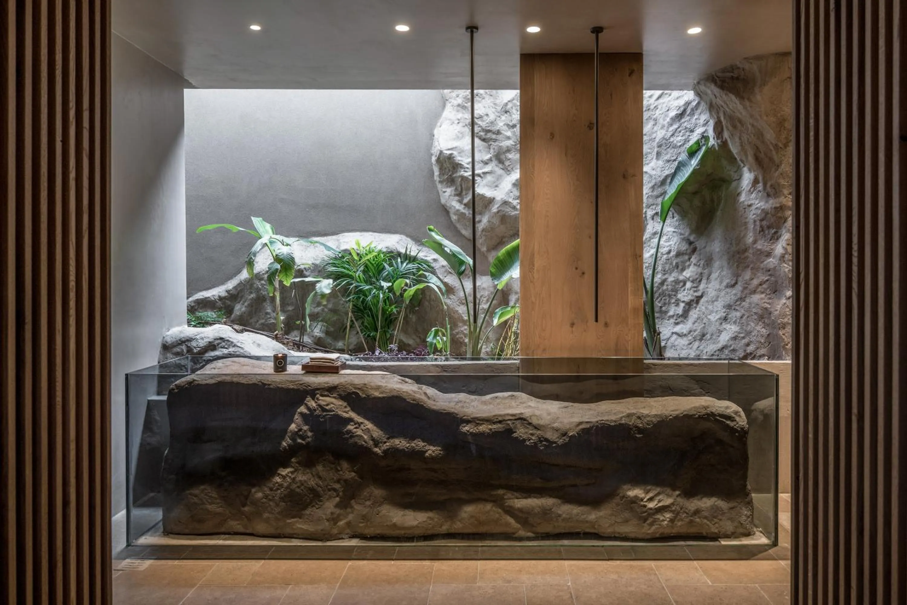 hair dresser in Acro Suites - A Wellbeing Resort