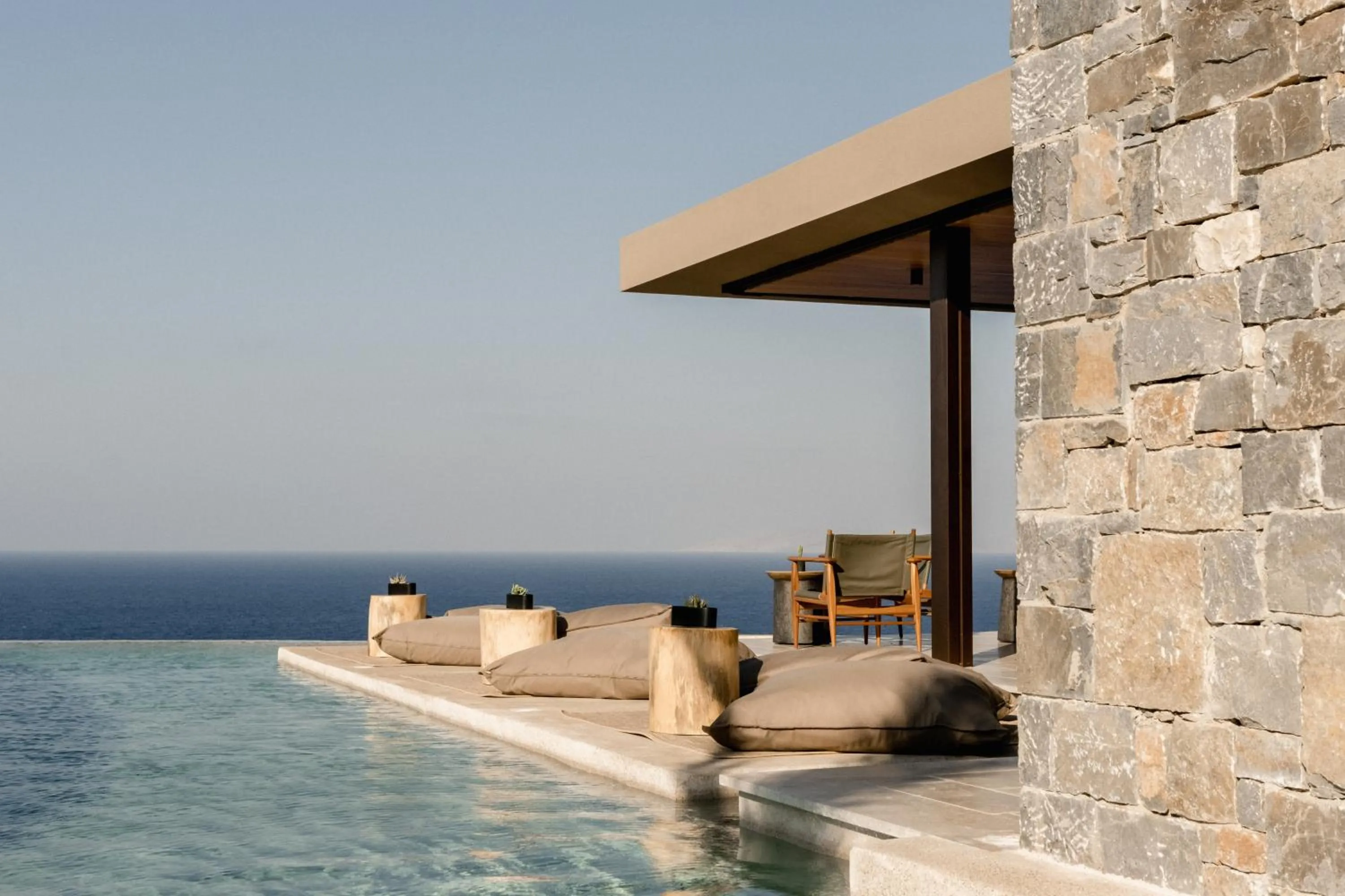 Day in Acro Suites - A Wellbeing Resort