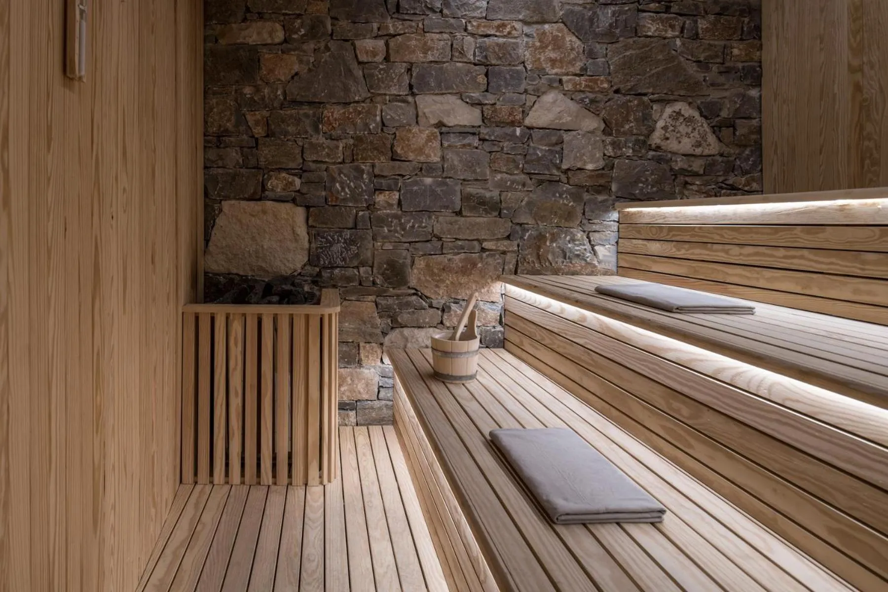 Spa and wellness centre/facilities in Acro Suites - A Wellbeing Resort