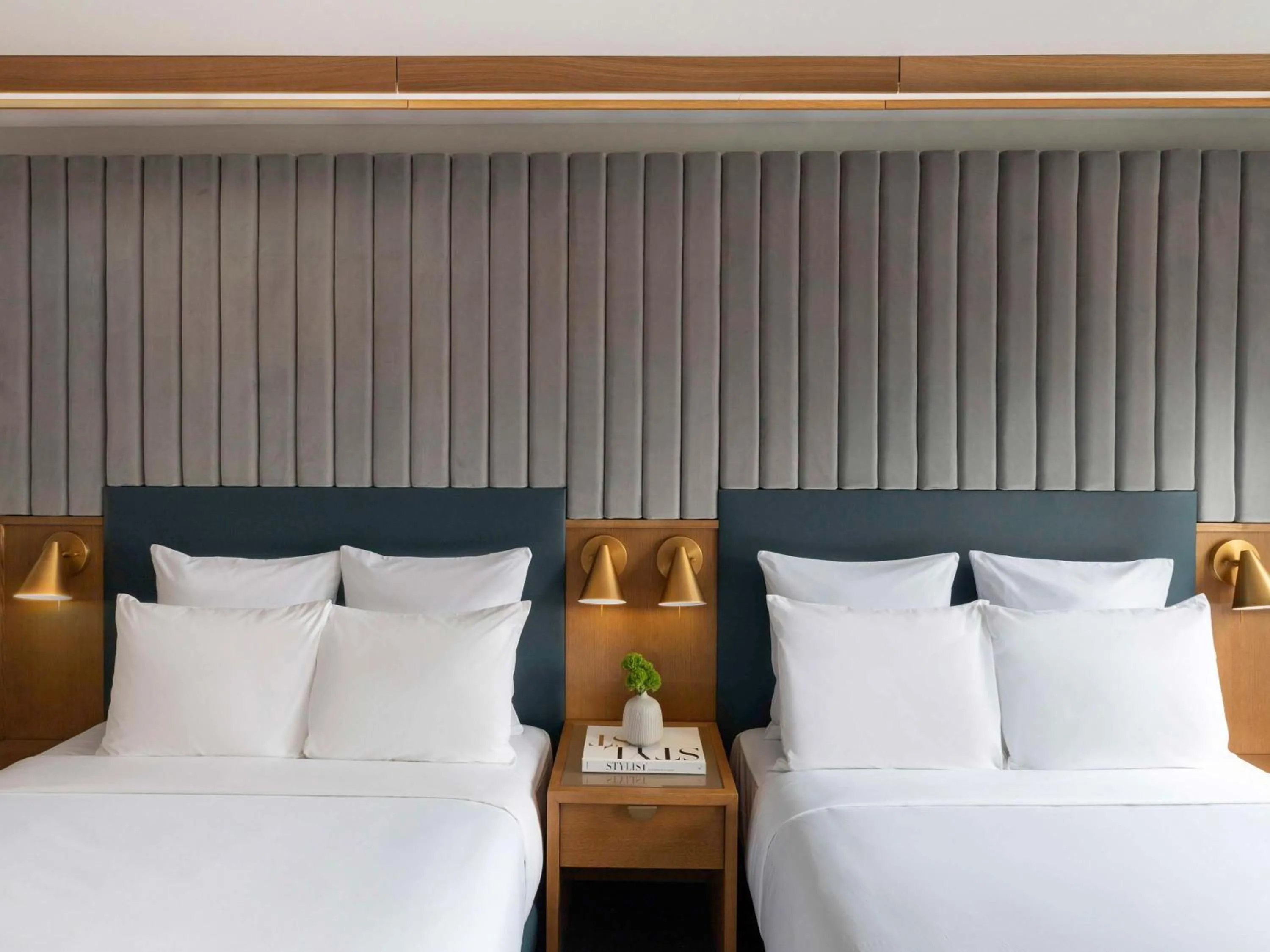 Deluxe Double Room with Two Double Beds in 21c Museum Hotel Chicago