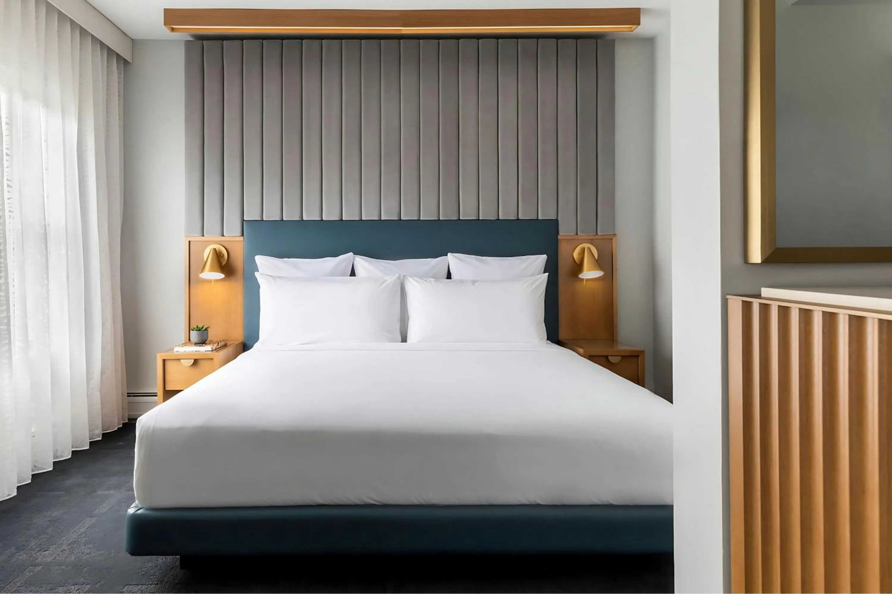 Photo of the whole room, Bed in Hotel 55