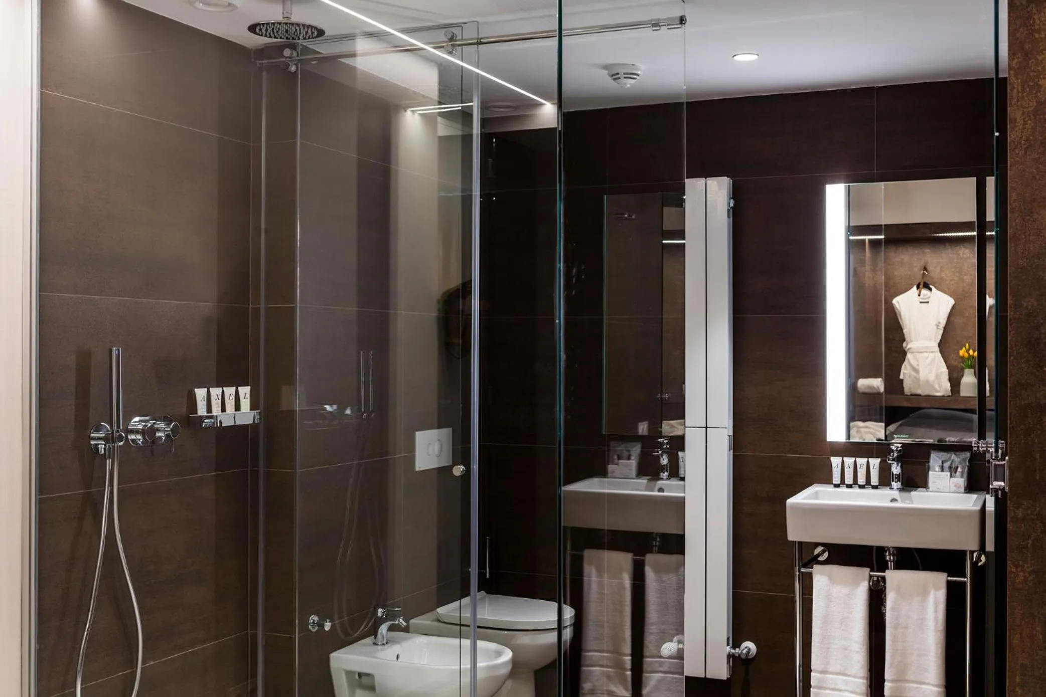 Toilet in Axel Hotel San Sebastián - Adults Only