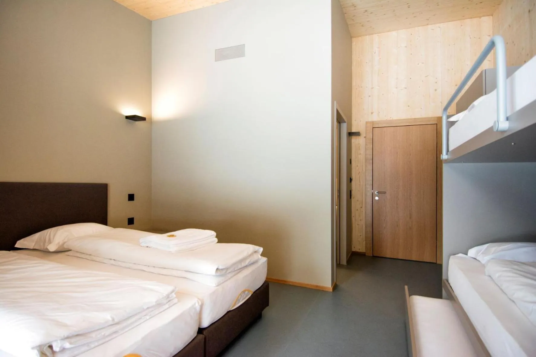 Bedroom, Bed in Campra Alpine Lodge & Spa