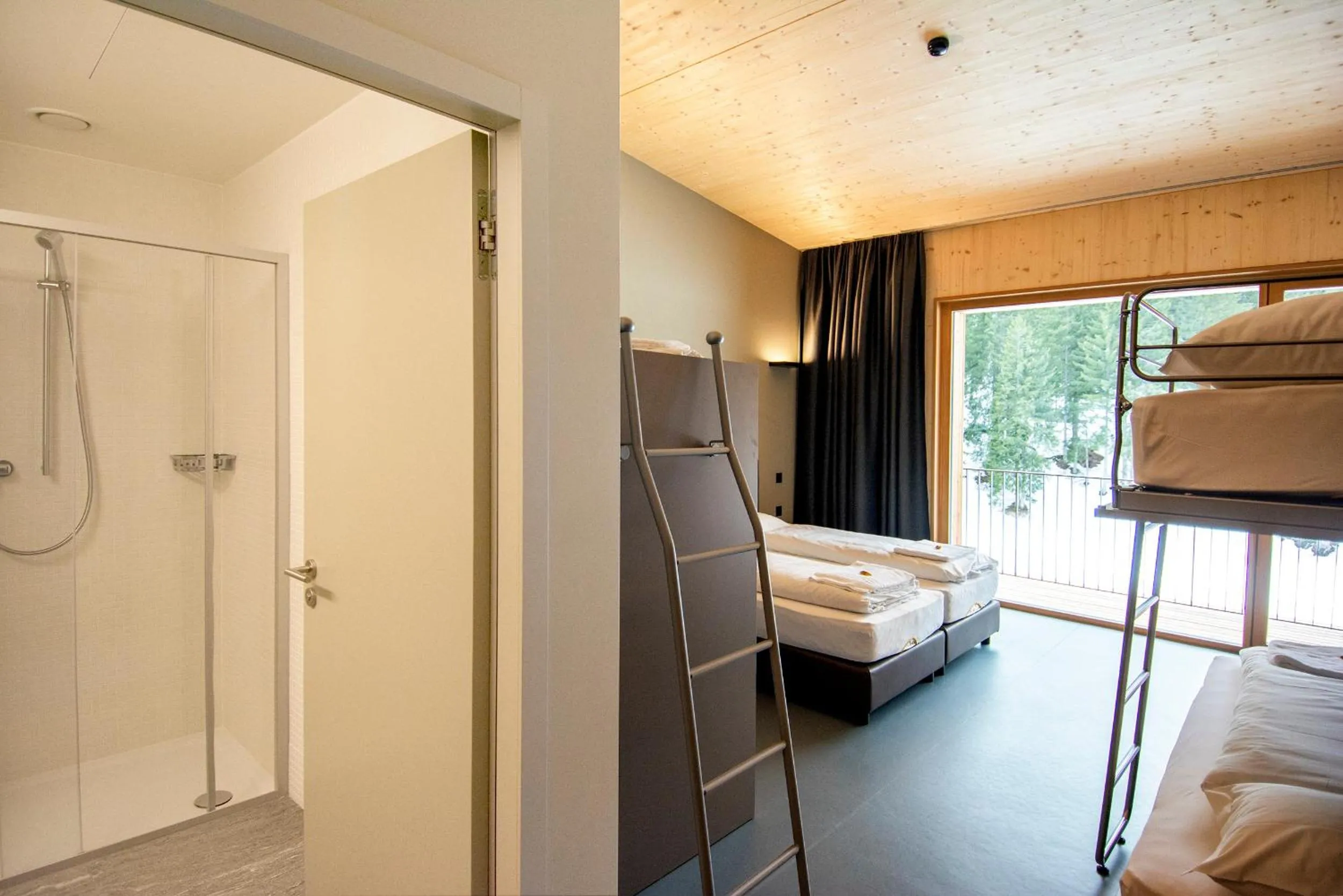 Bedroom, Bed in Campra Alpine Lodge & Spa