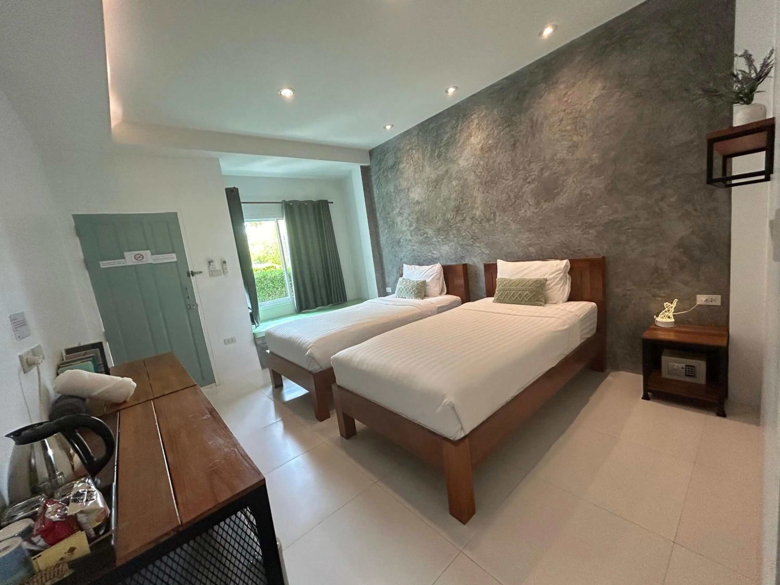 Bedroom, Bed in Phangan Hometown Resort - Adults Only