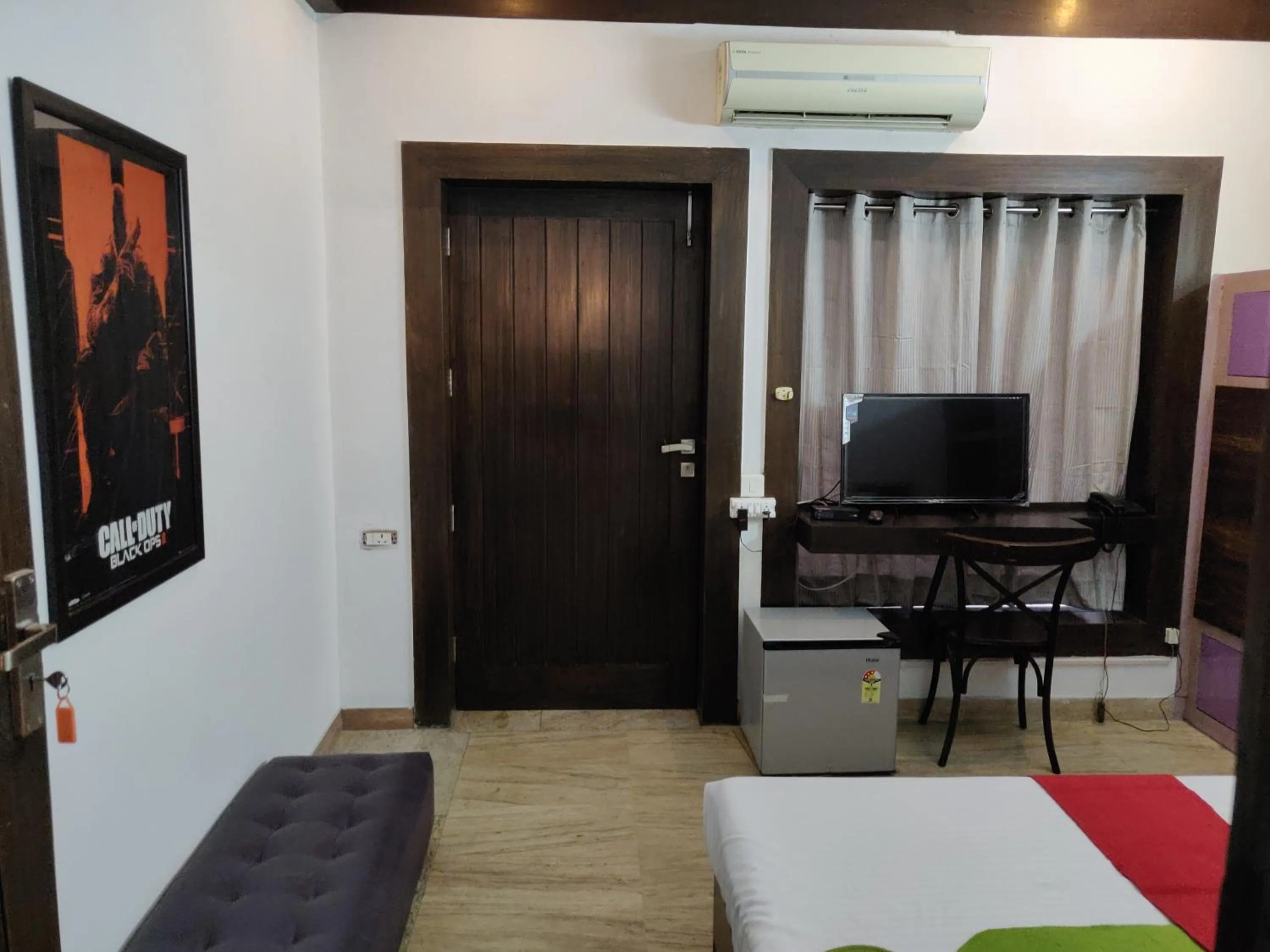 Photo of the whole room in Aakritii Hotels