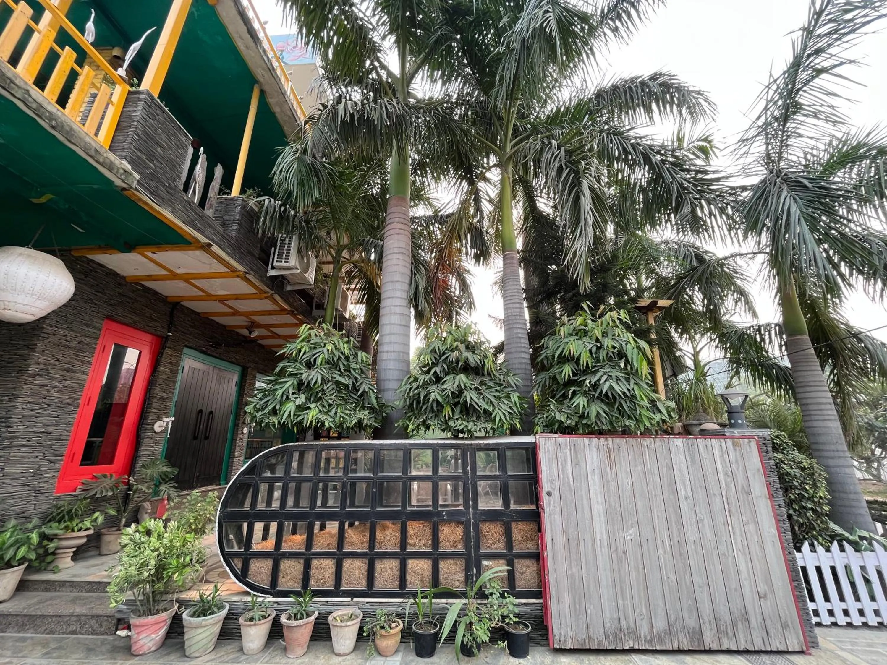 Property building in Aakritii Hotels