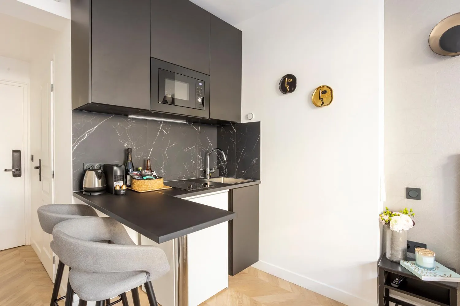 Kitchen or kitchenette in Best Stay Jeuneurs