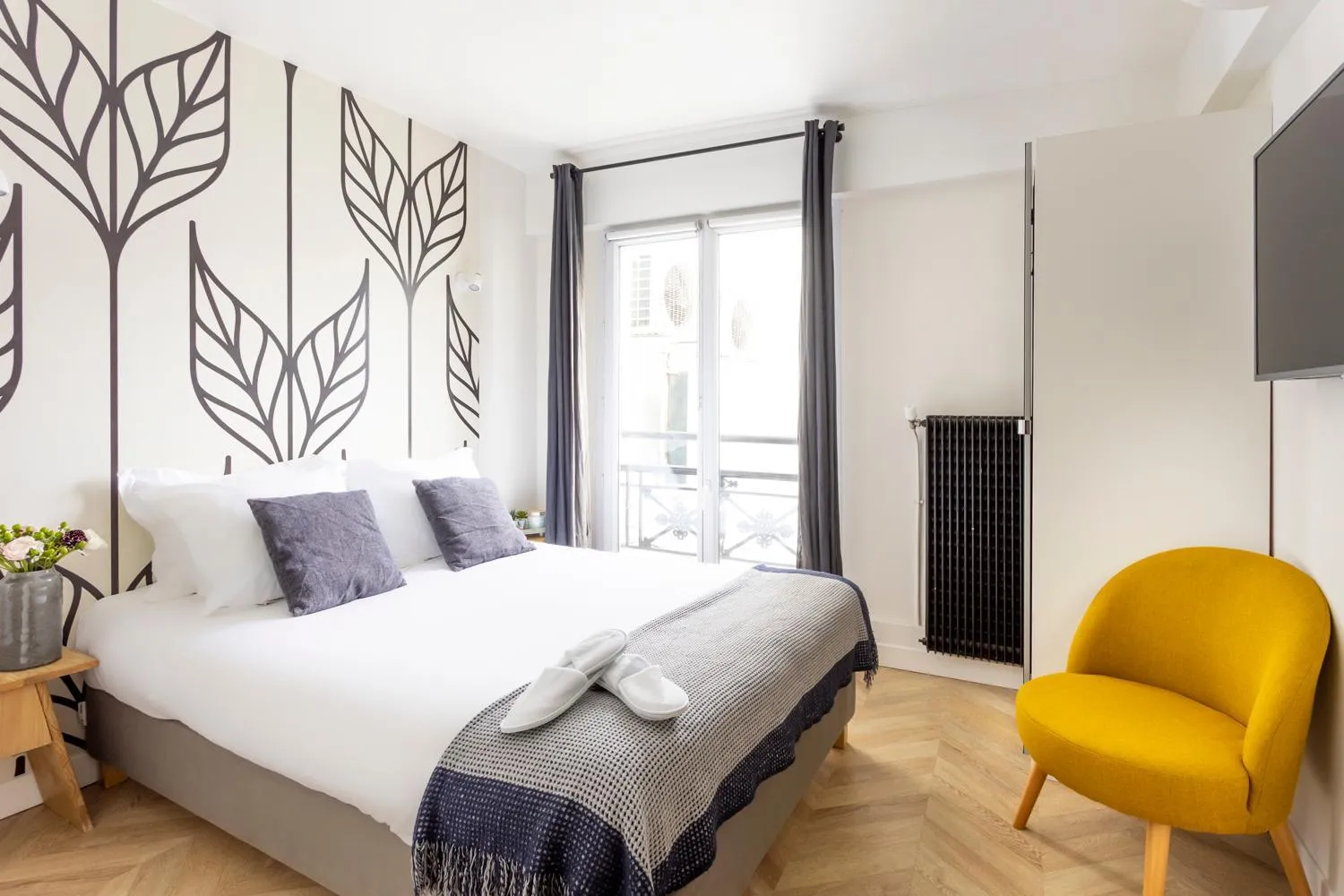 Bed in Best Stay Jeuneurs