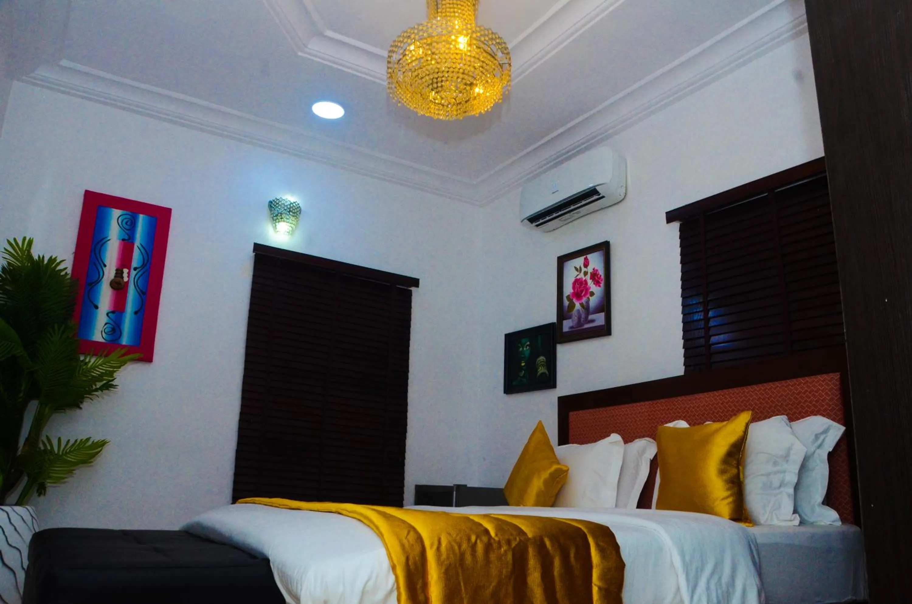 Bedroom, Bed in J Gibson Hotel