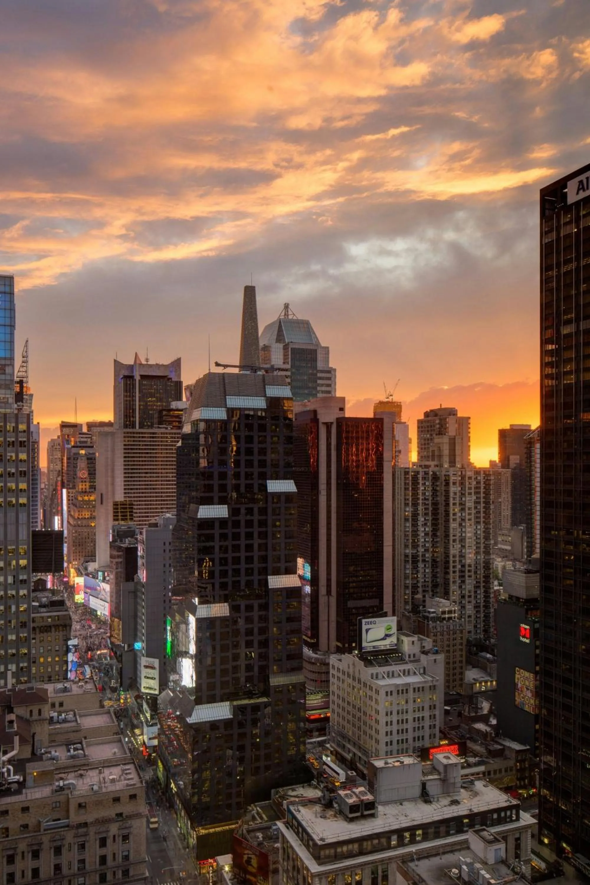 Photo of the whole room in Sheraton New York Times Square Hotel