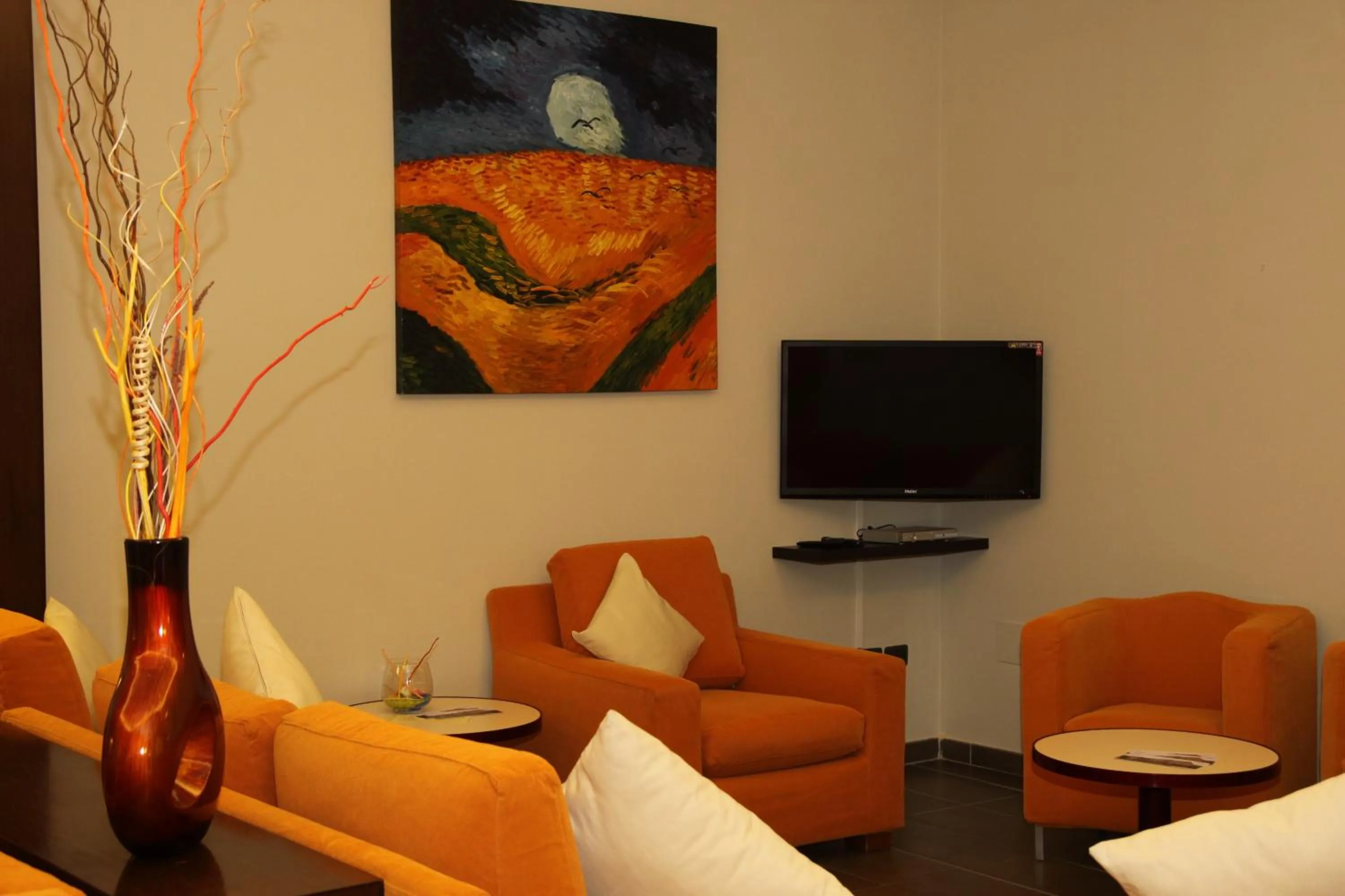 Communal lounge/ TV room in Hotel Santo Stefano