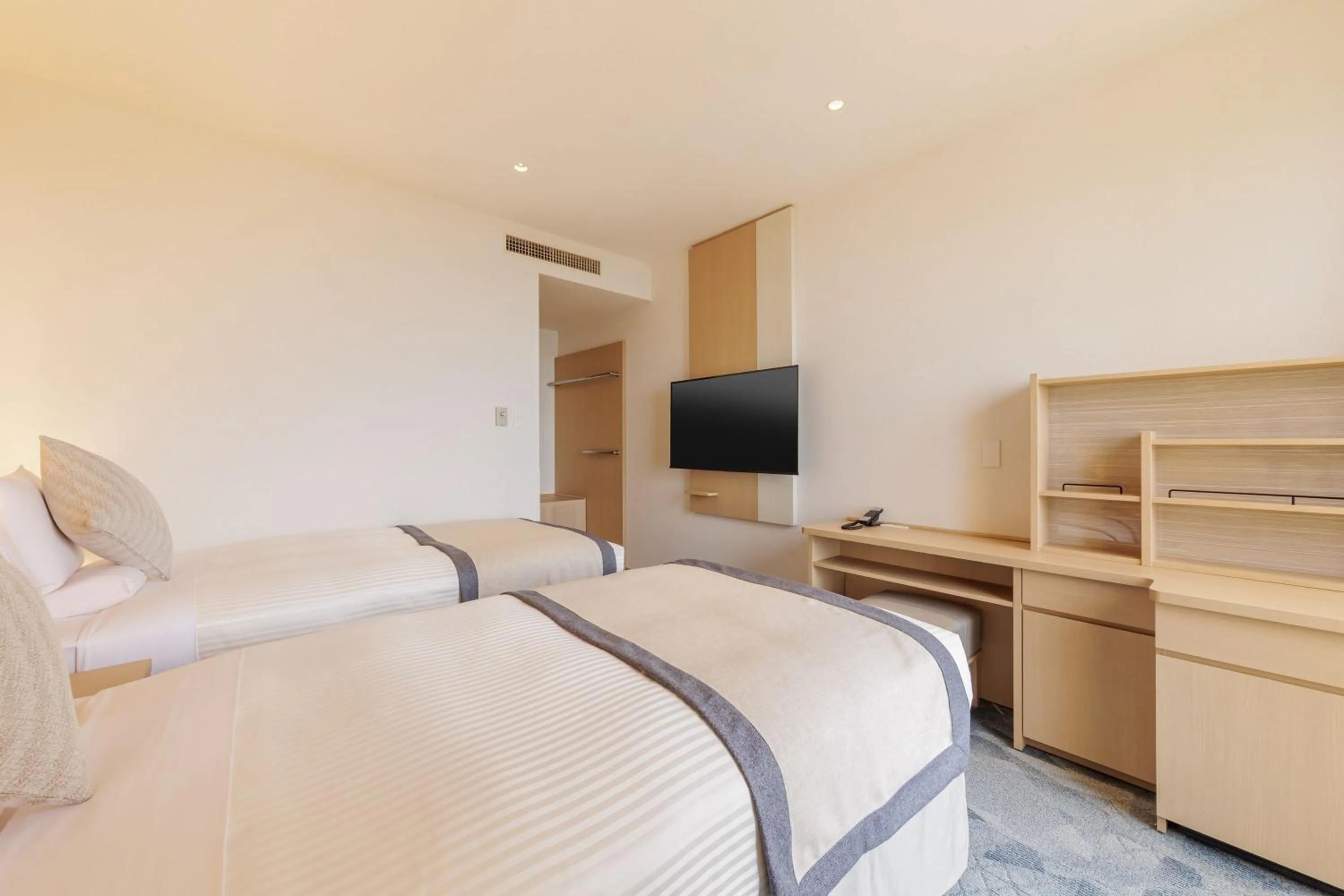 Photo of the whole room, Bed in KAMENOI HOTEL Kujukuri