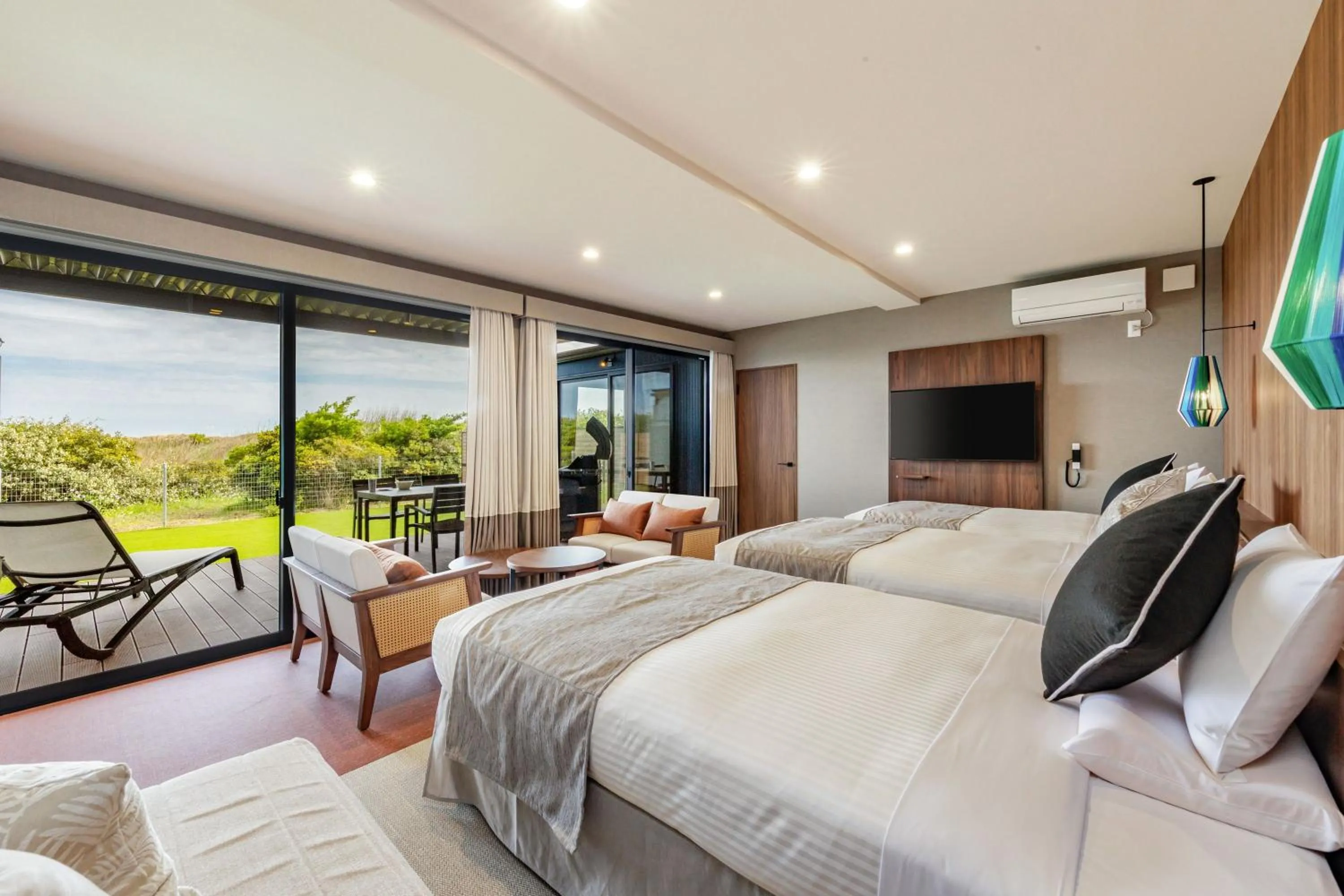 Natural landscape, Bed in KAMENOI HOTEL Kujukuri