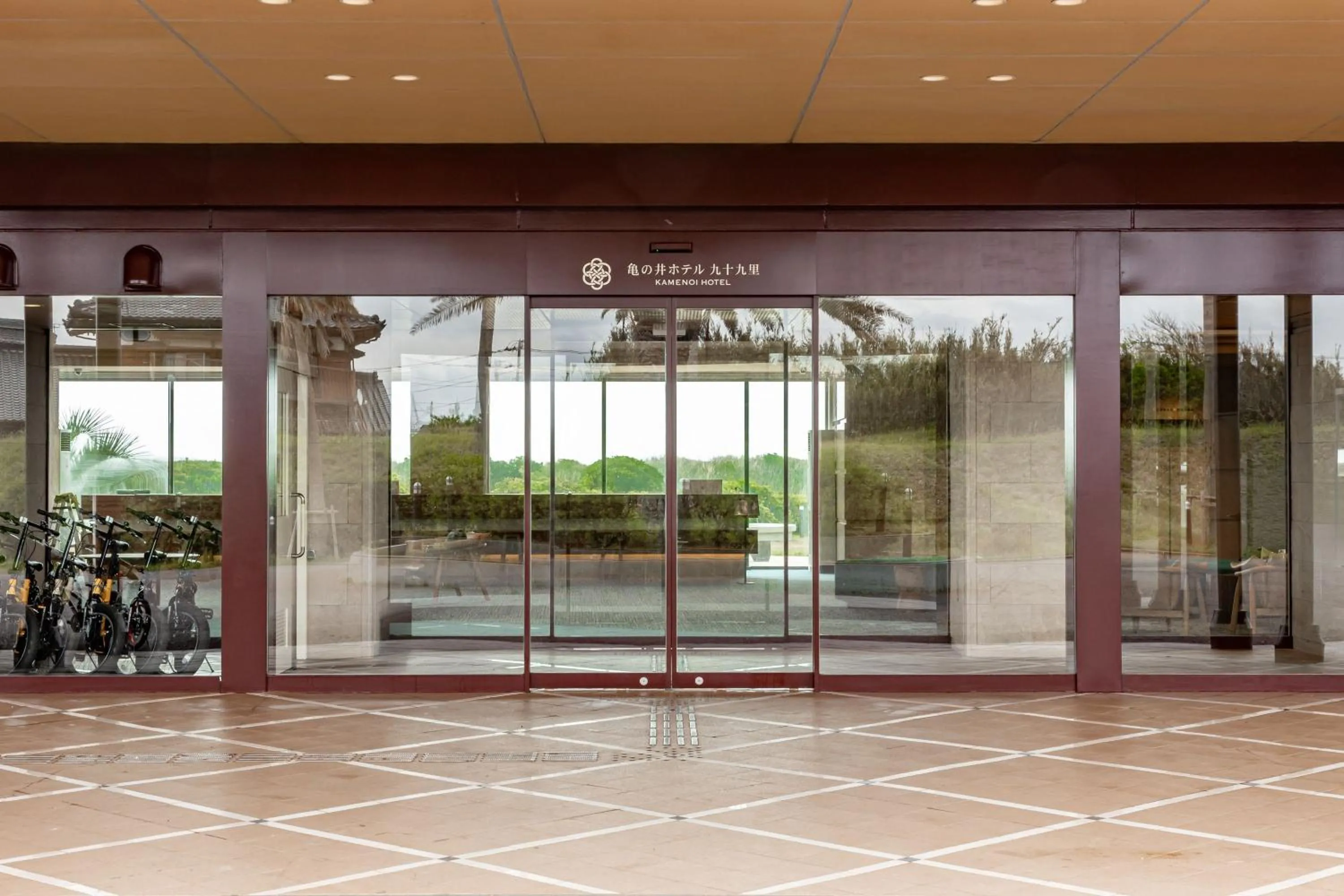 Facade/entrance in KAMENOI HOTEL Kujukuri