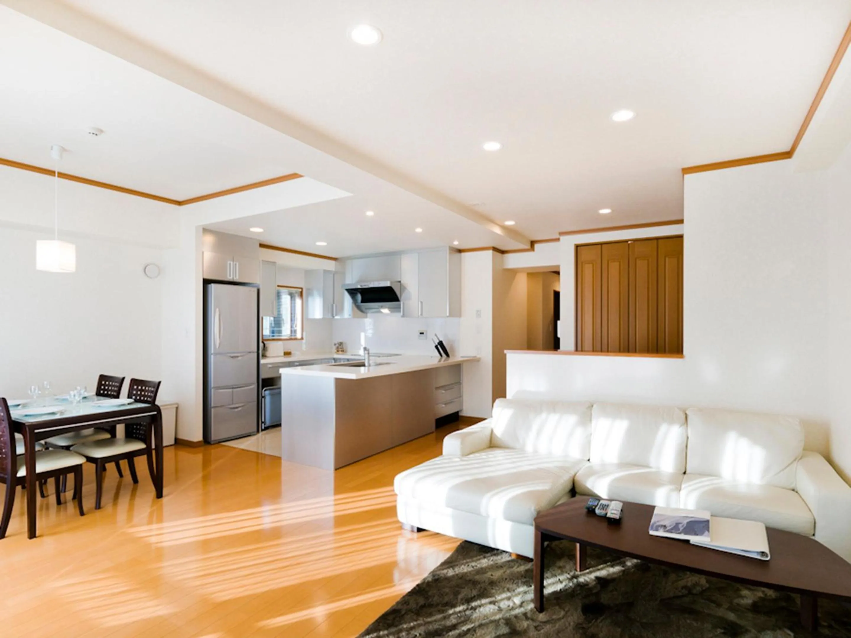 Living room in Mountainside Palace