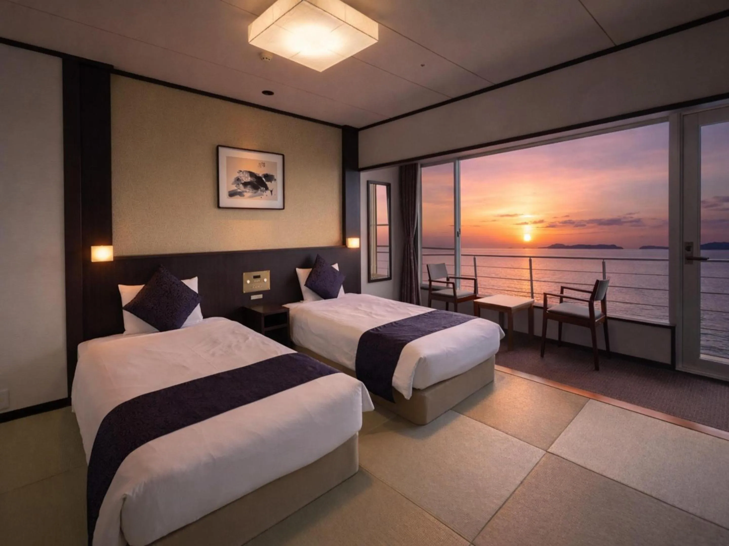 Photo of the whole room, Bed in KAMENOI HOTEL Ako