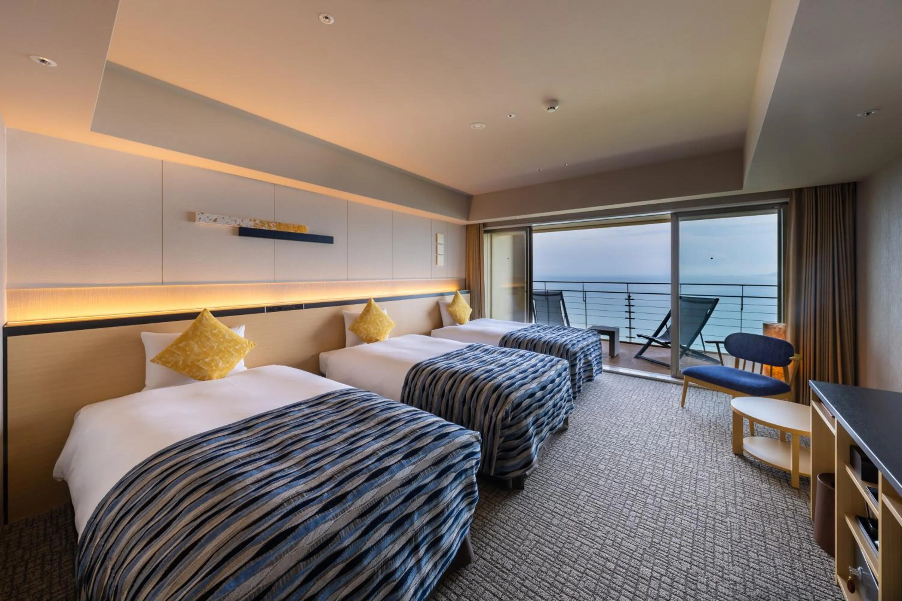 Photo of the whole room, Bed in KAMENOI HOTEL Ako