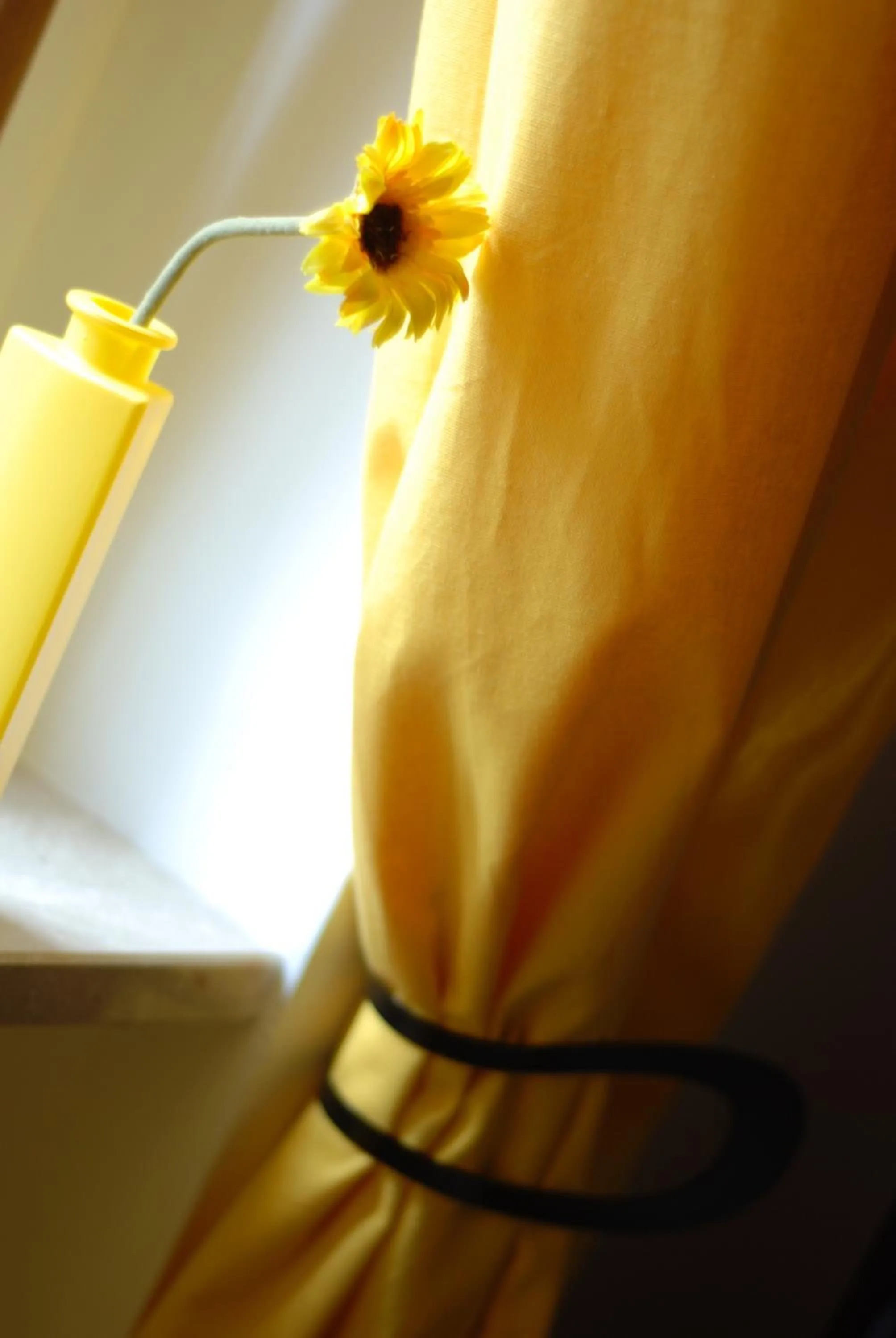 Decorative detail in The Yellow House