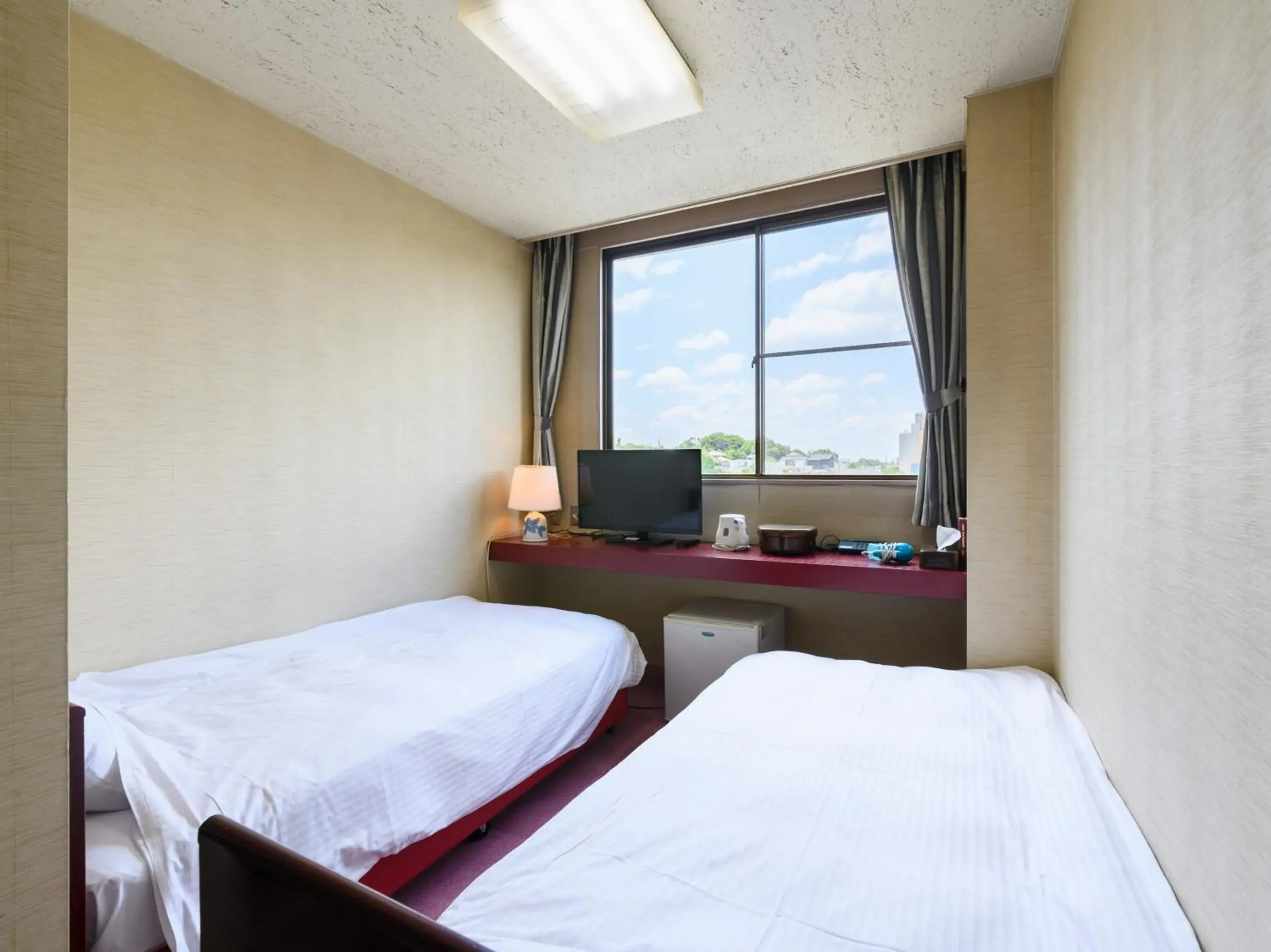 Twin Room - single occupancy - Non-Smoking in Tabist Samotokan Owariasahi Twin Room - single occupancy - Non-Smoking in Tabist Samotokan Owariasahi