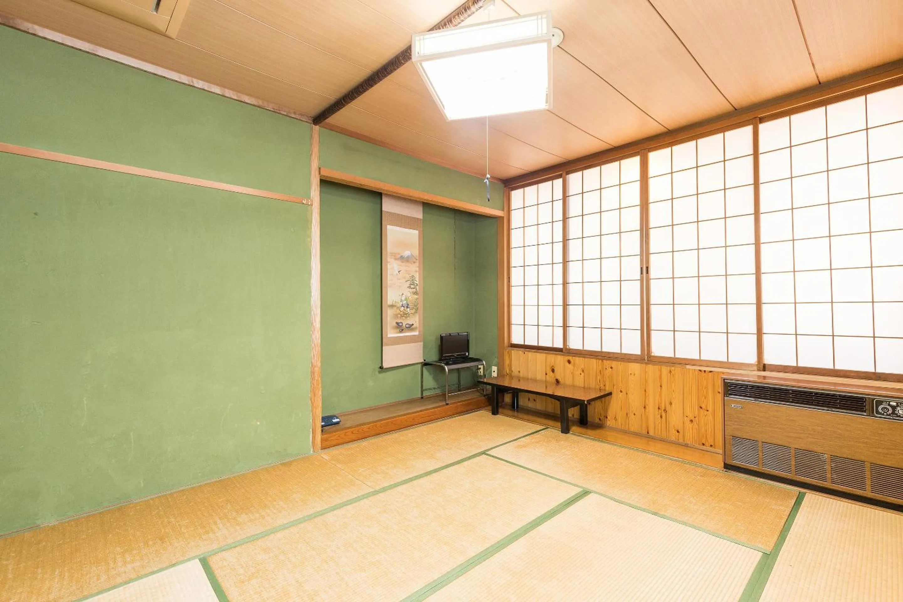 Photo of the whole room in Tabist Samotokan Owariasahi