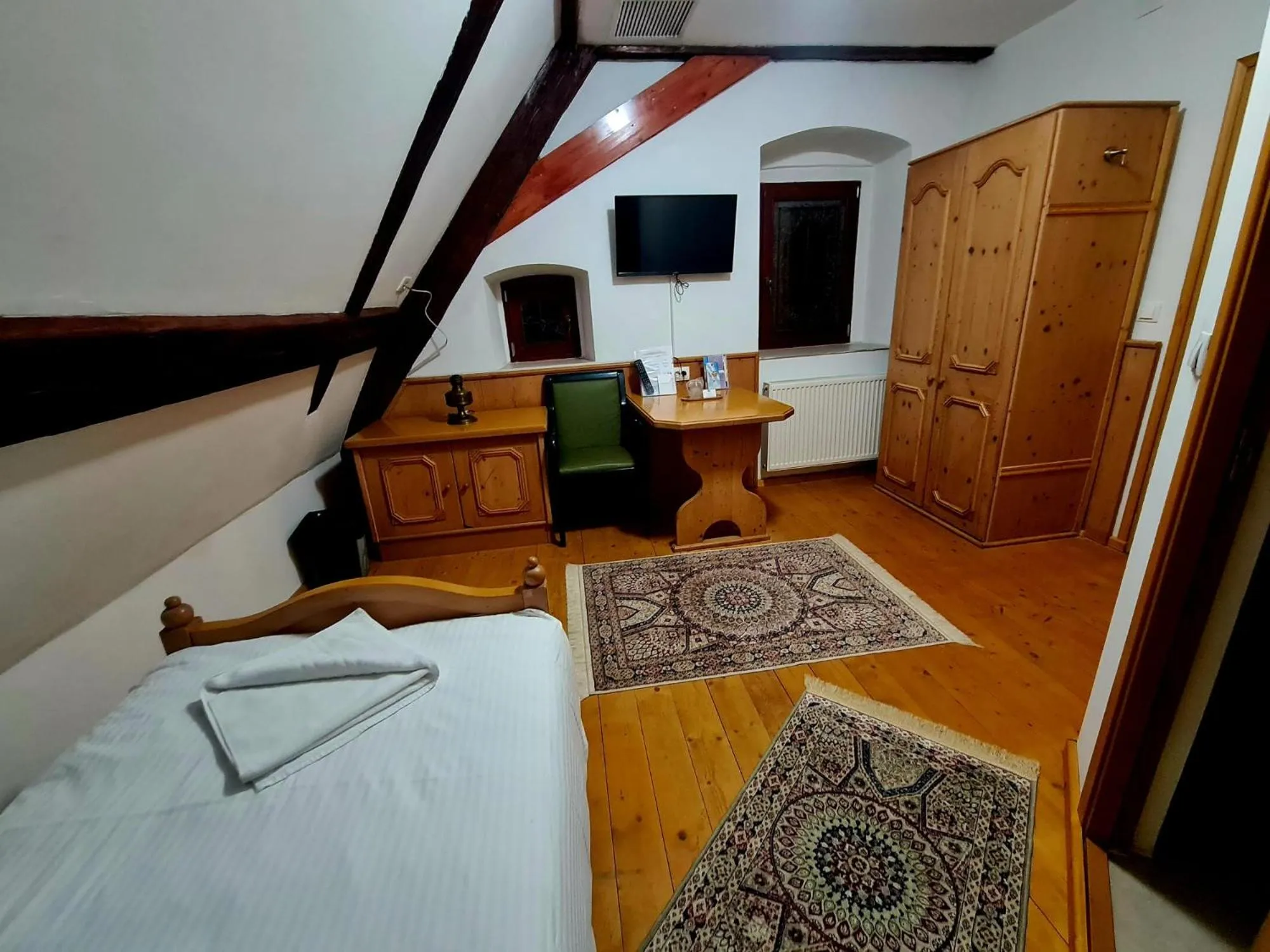 Bedroom in Armenopolis - Adults Only