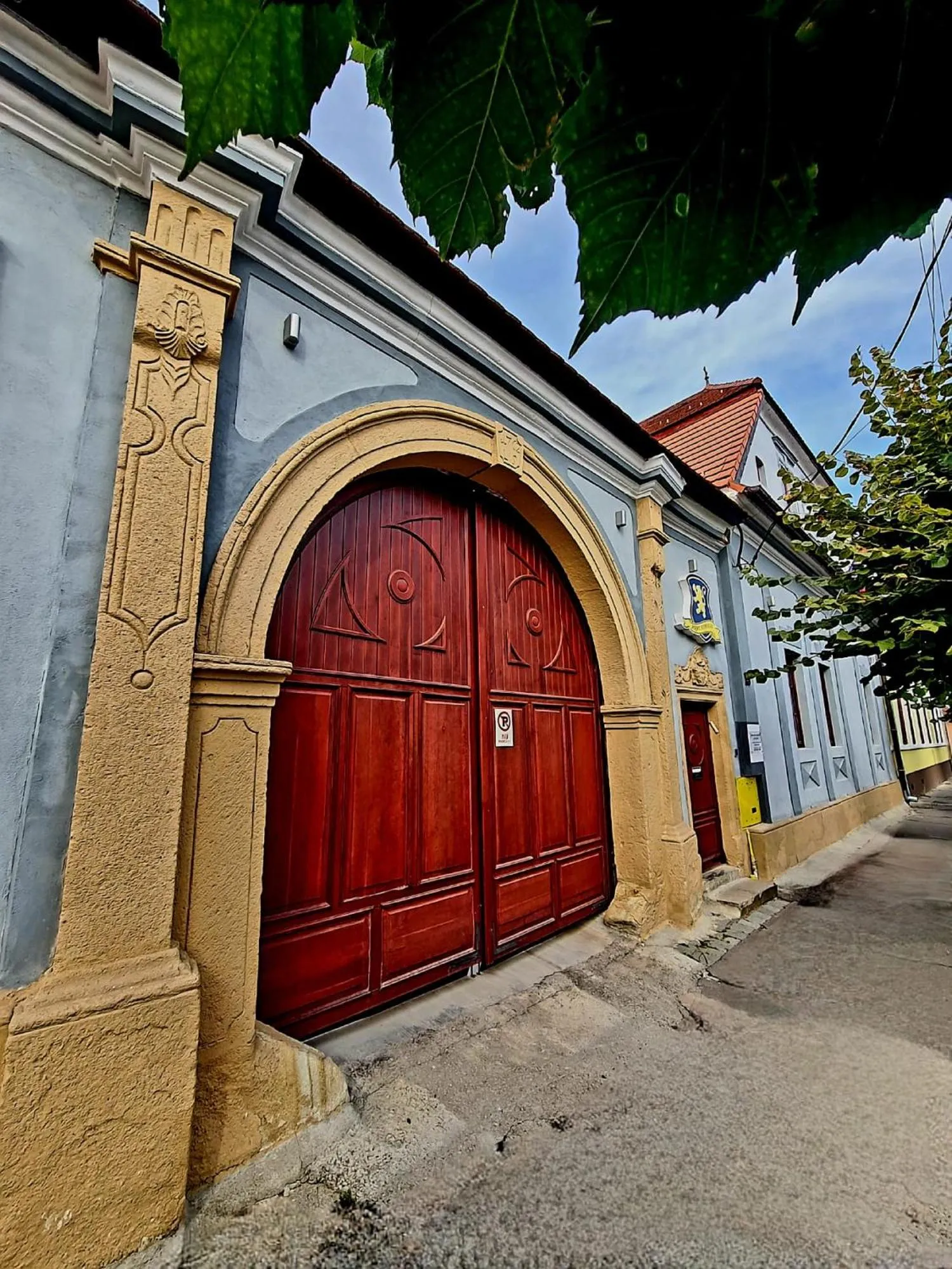 Street view in Armenopolis - Adults Only