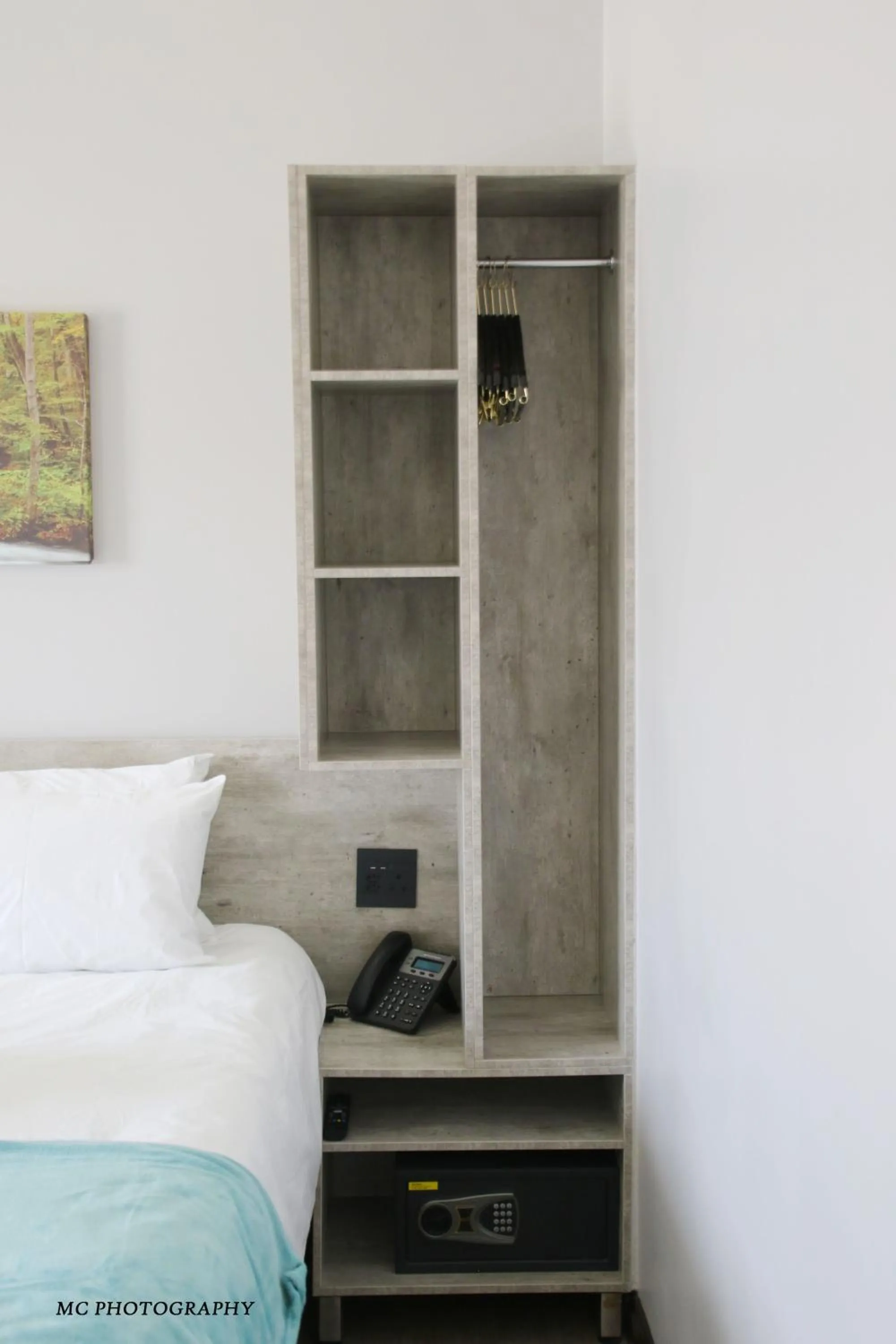 Bed in King's Palace Hotel Rustenburg