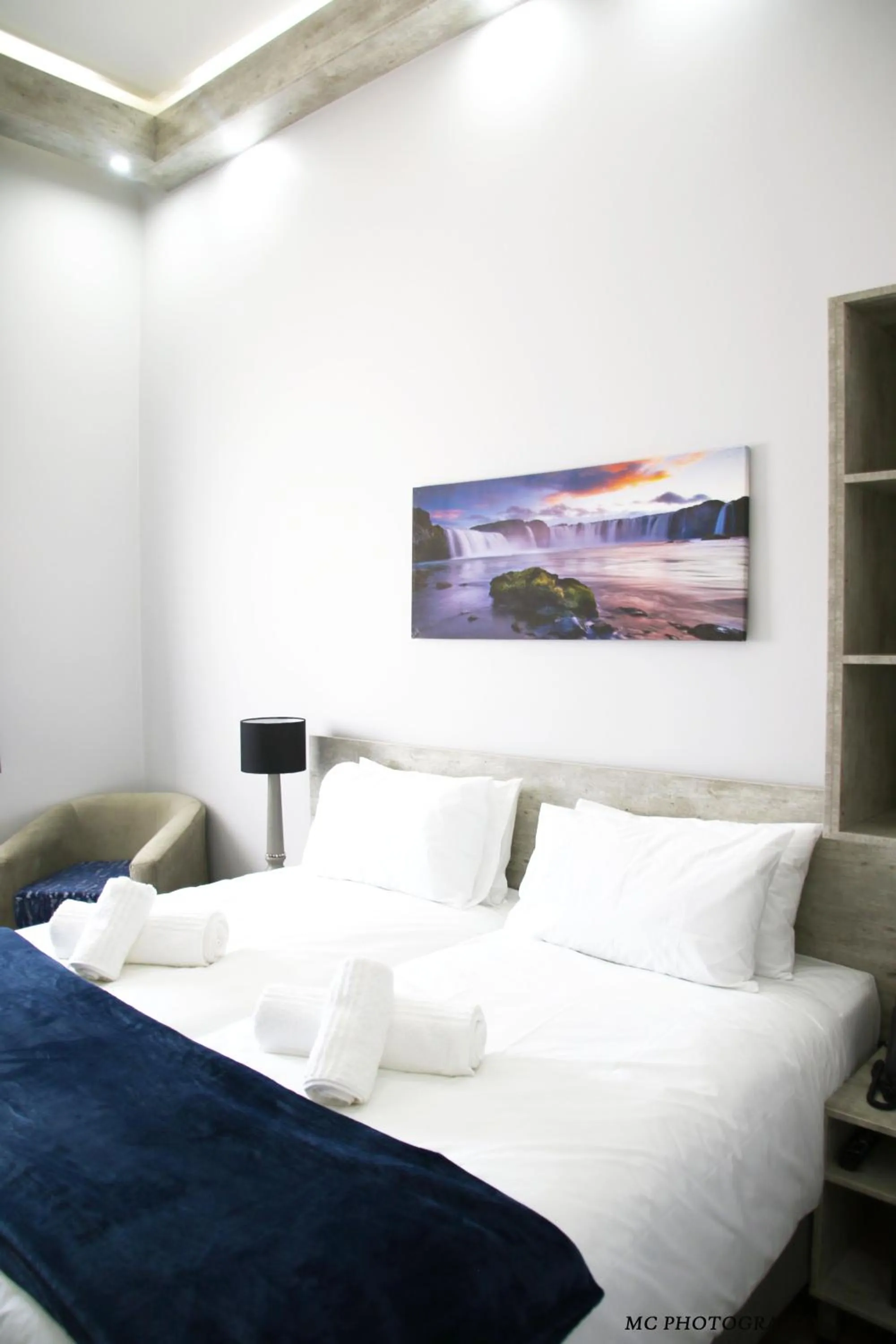 Bed in King's Palace Hotel Rustenburg