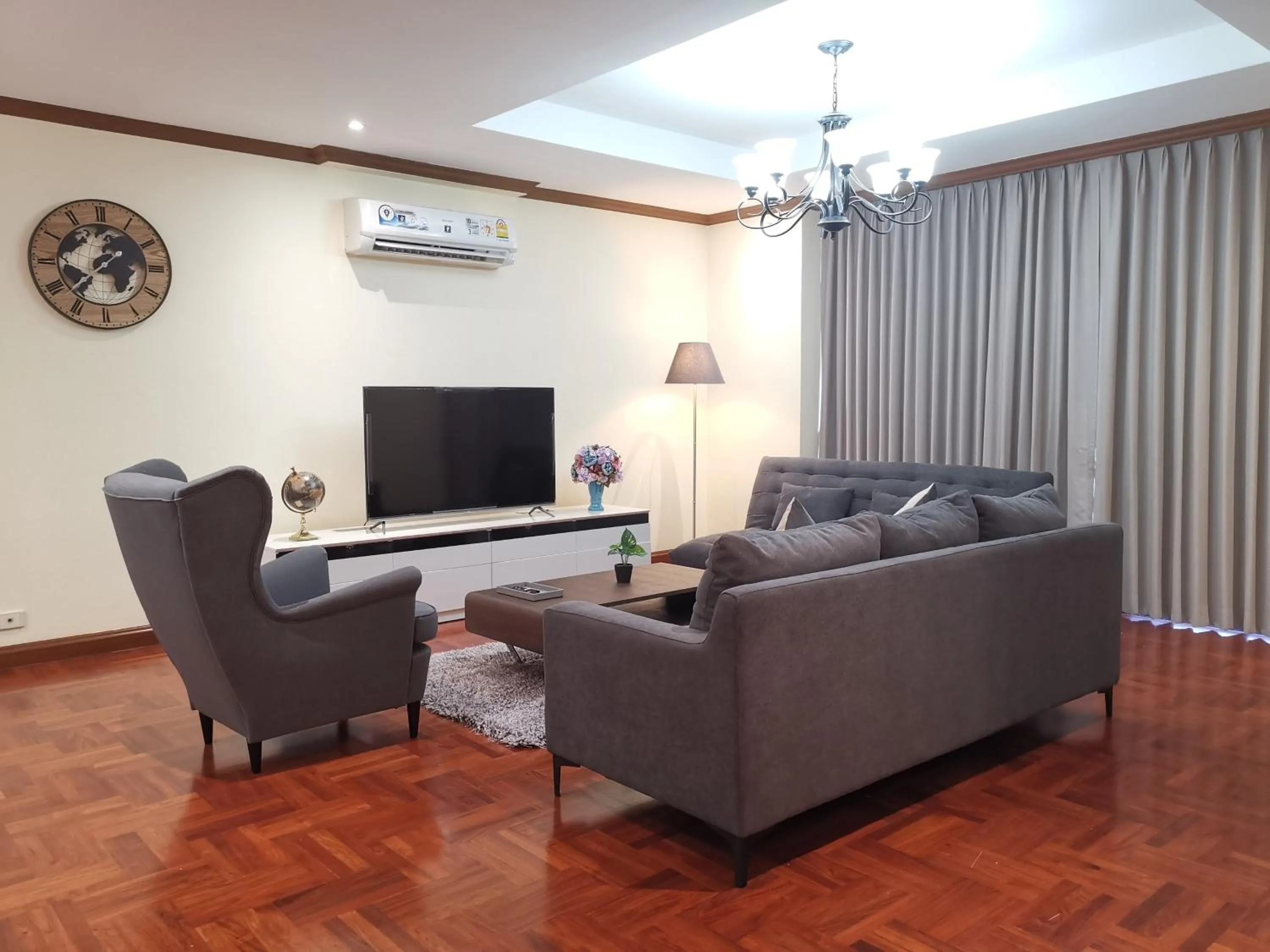 TV and multimedia in NT Place Sukhumvit Suites