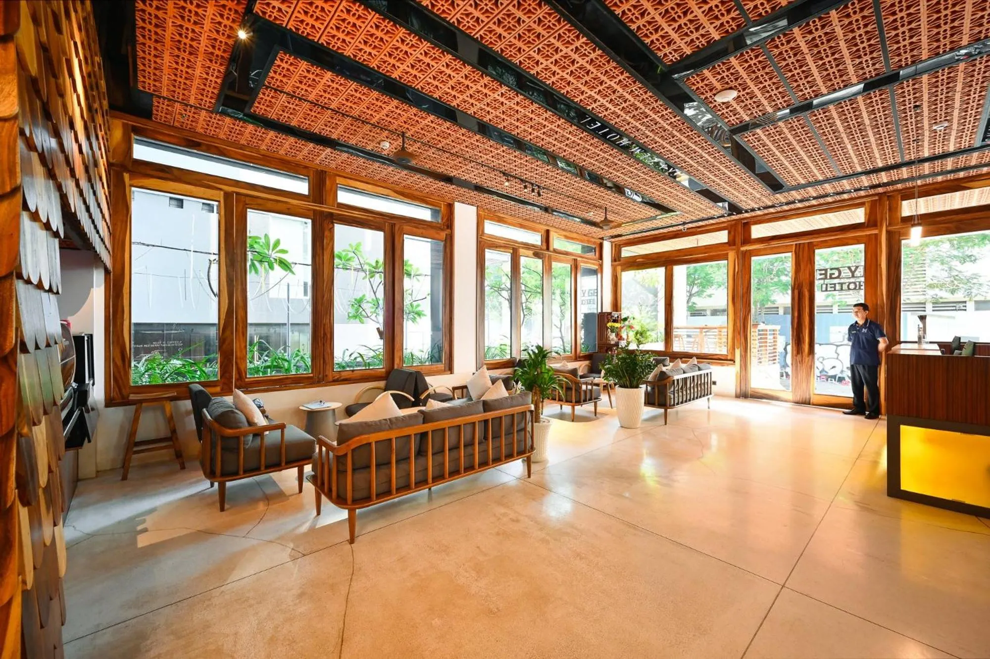 Lobby or reception in Sky Gem Central Hotel