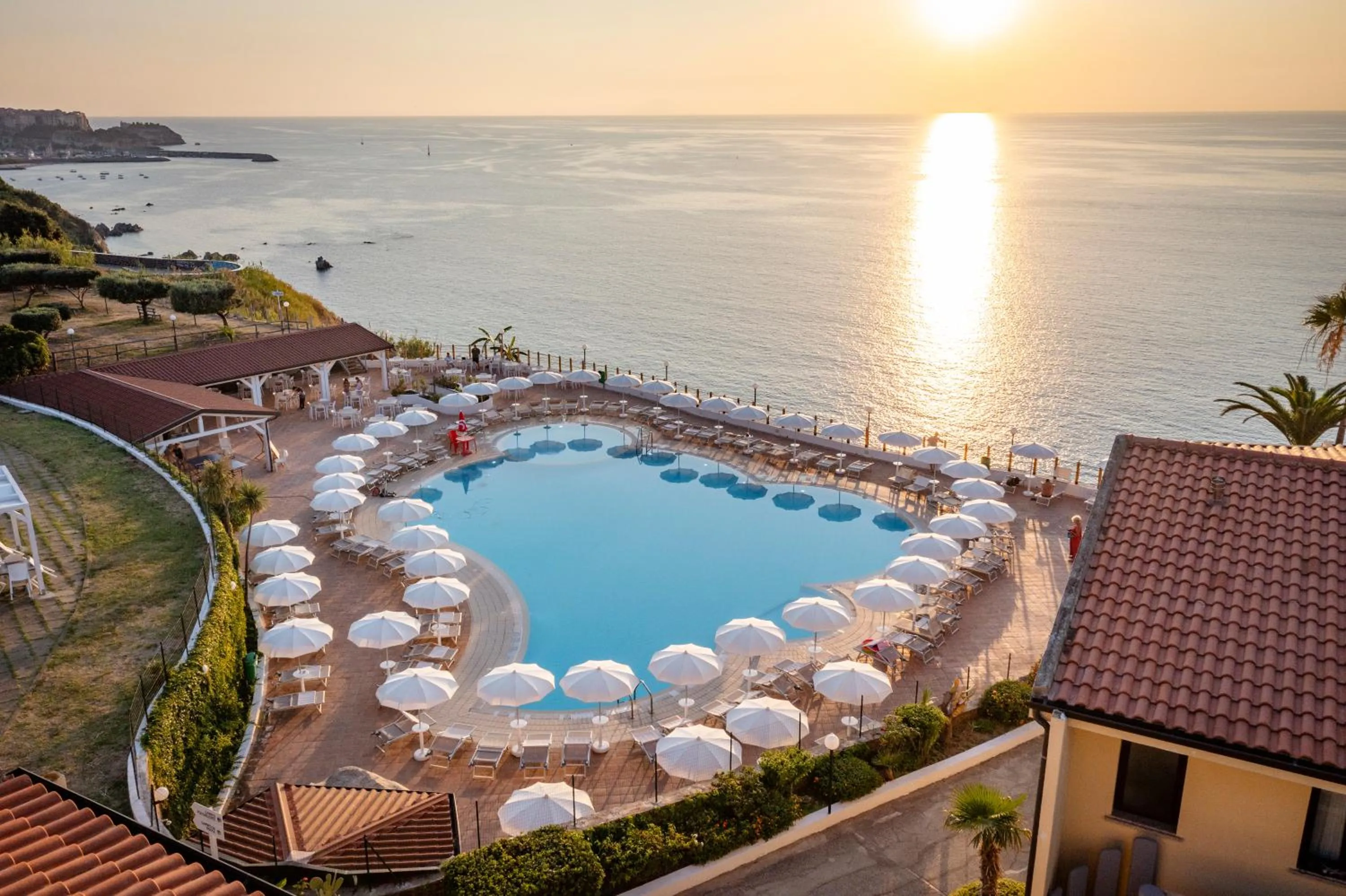 Pool view in Il Poggio Di Tropea Villaggio Soft All Inclusive