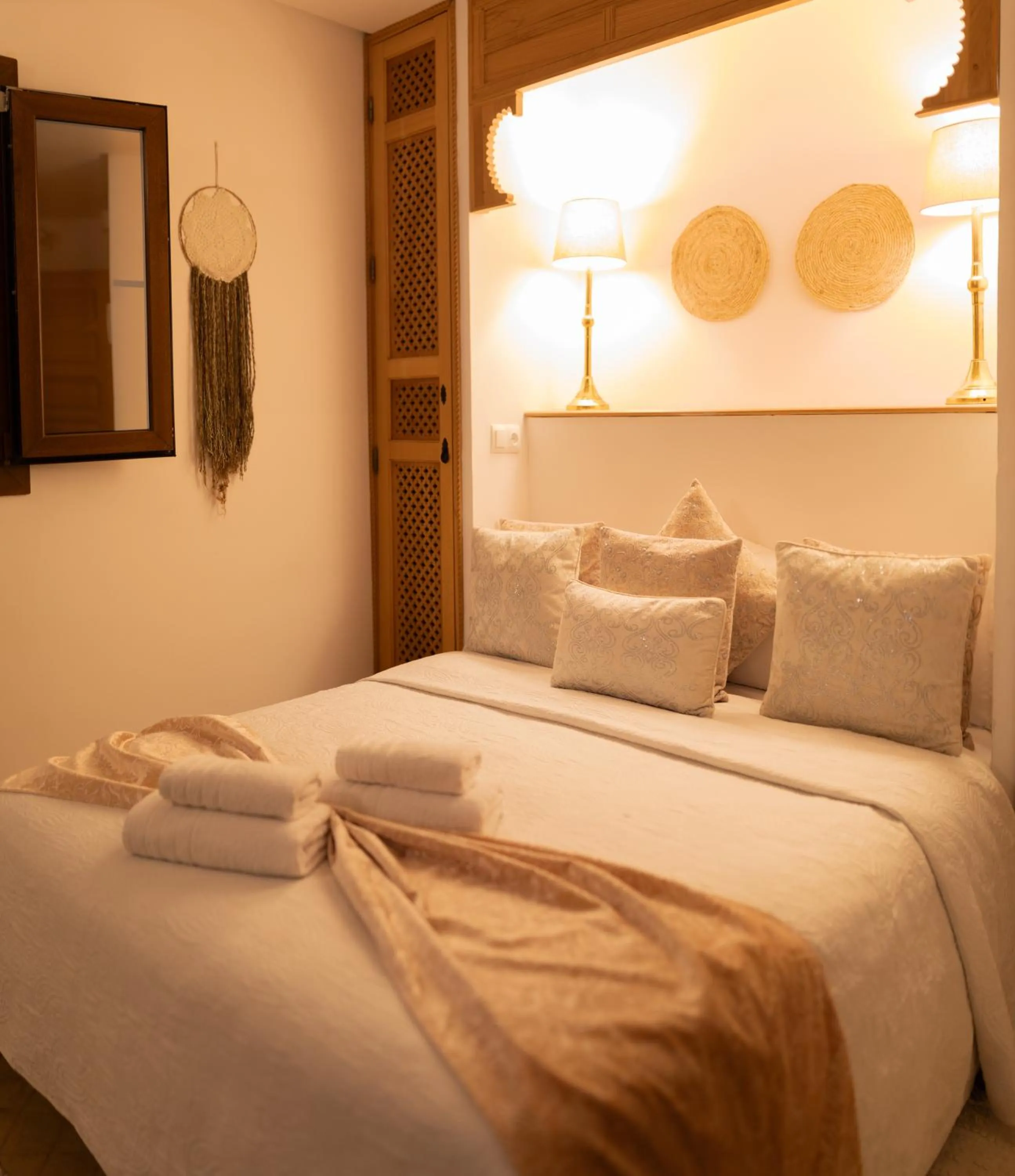 Bab Mahrouq in Riad Nila