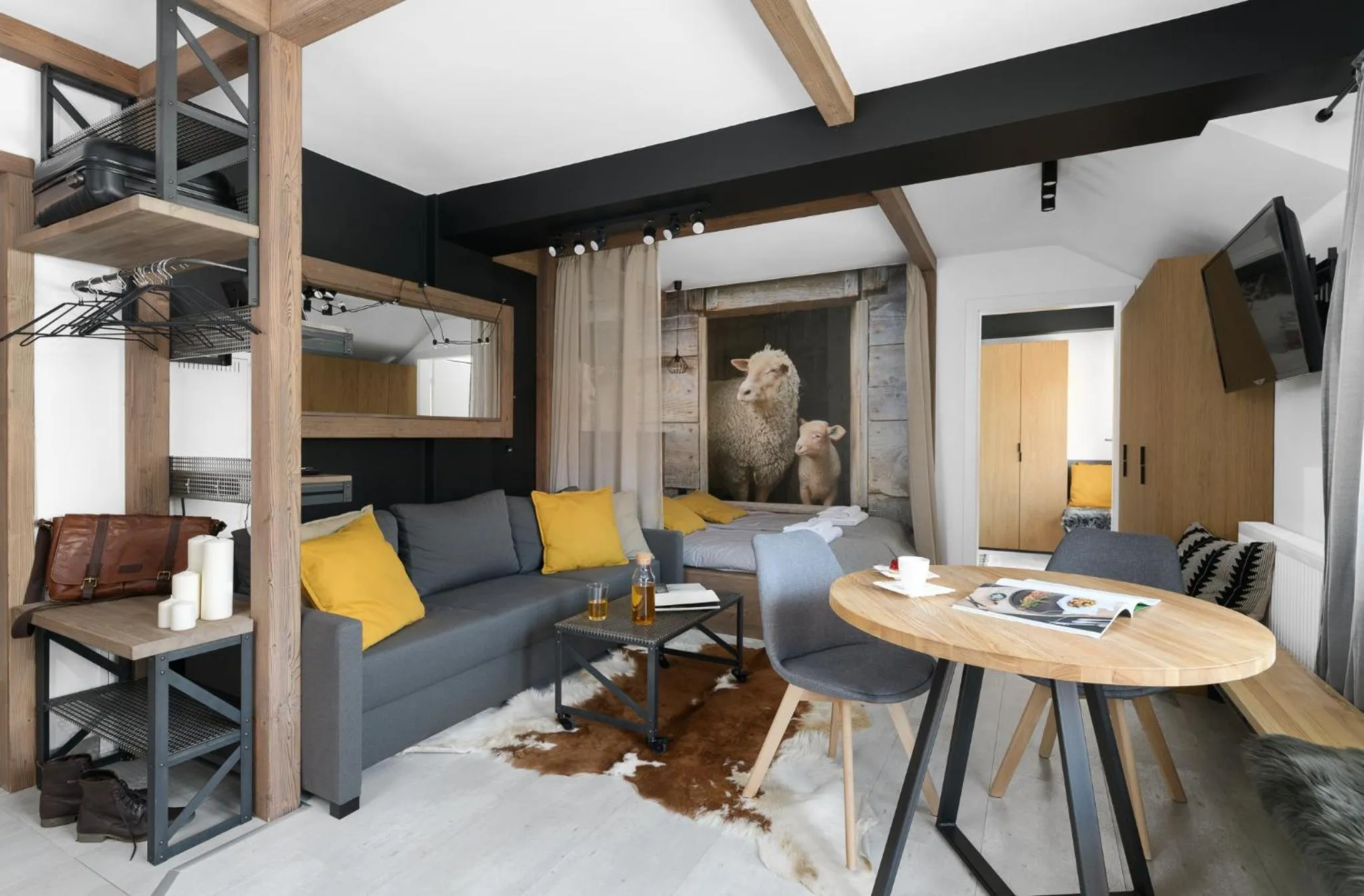 Bed in Aparthotel Narciarska 2