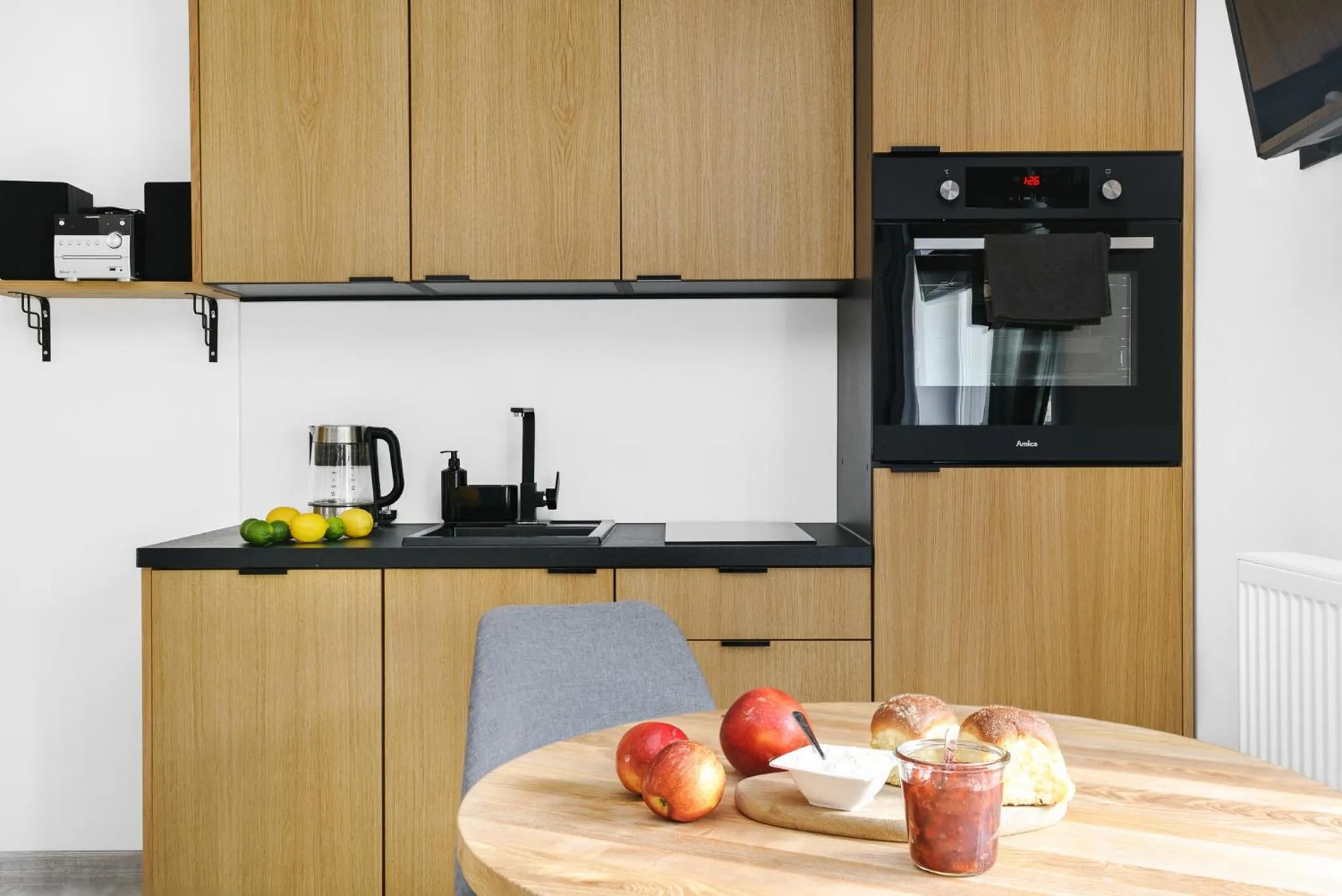 Coffee/tea facilities in Aparthotel Narciarska 2