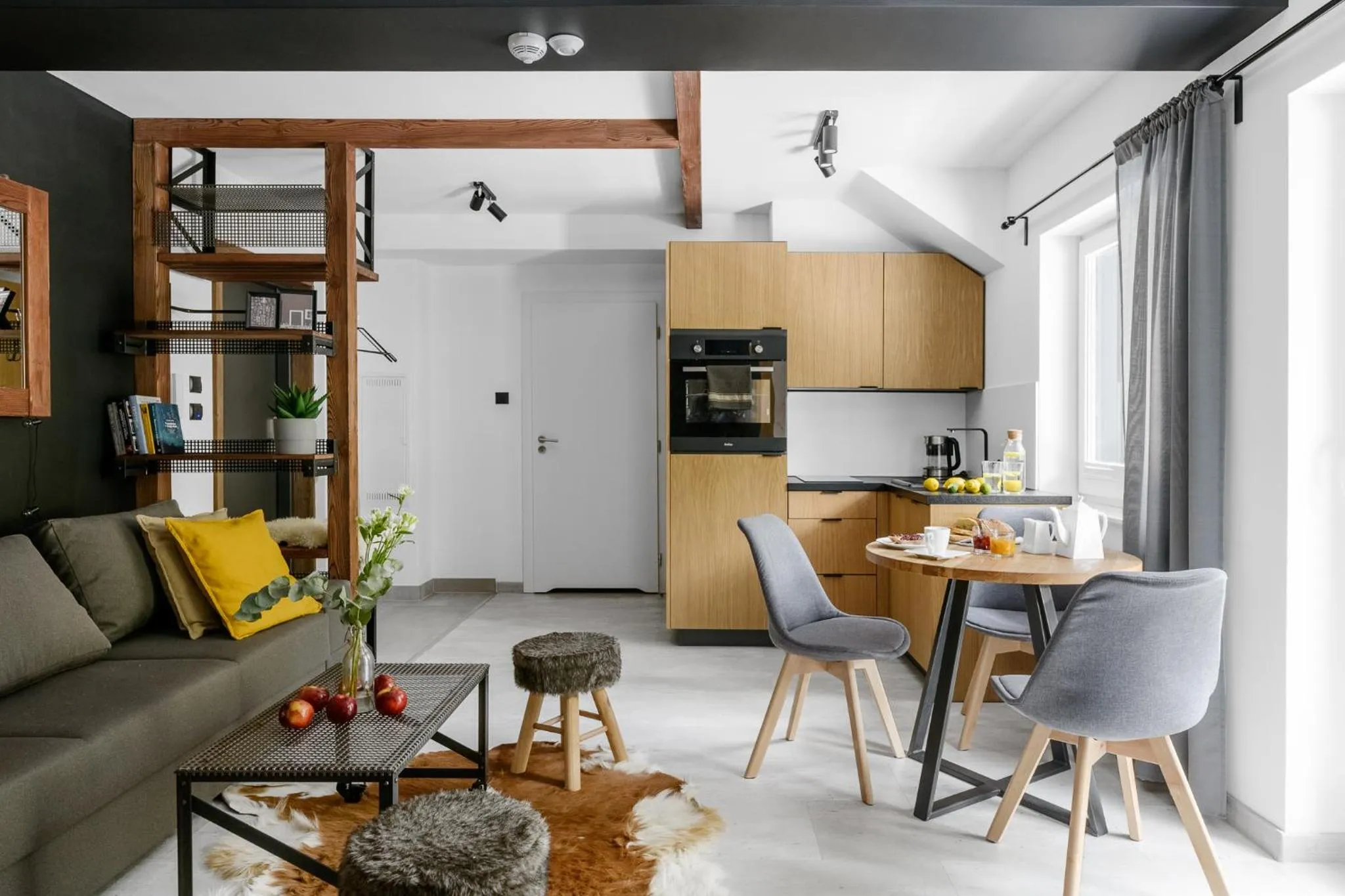 Kitchen or kitchenette in Aparthotel Narciarska 2