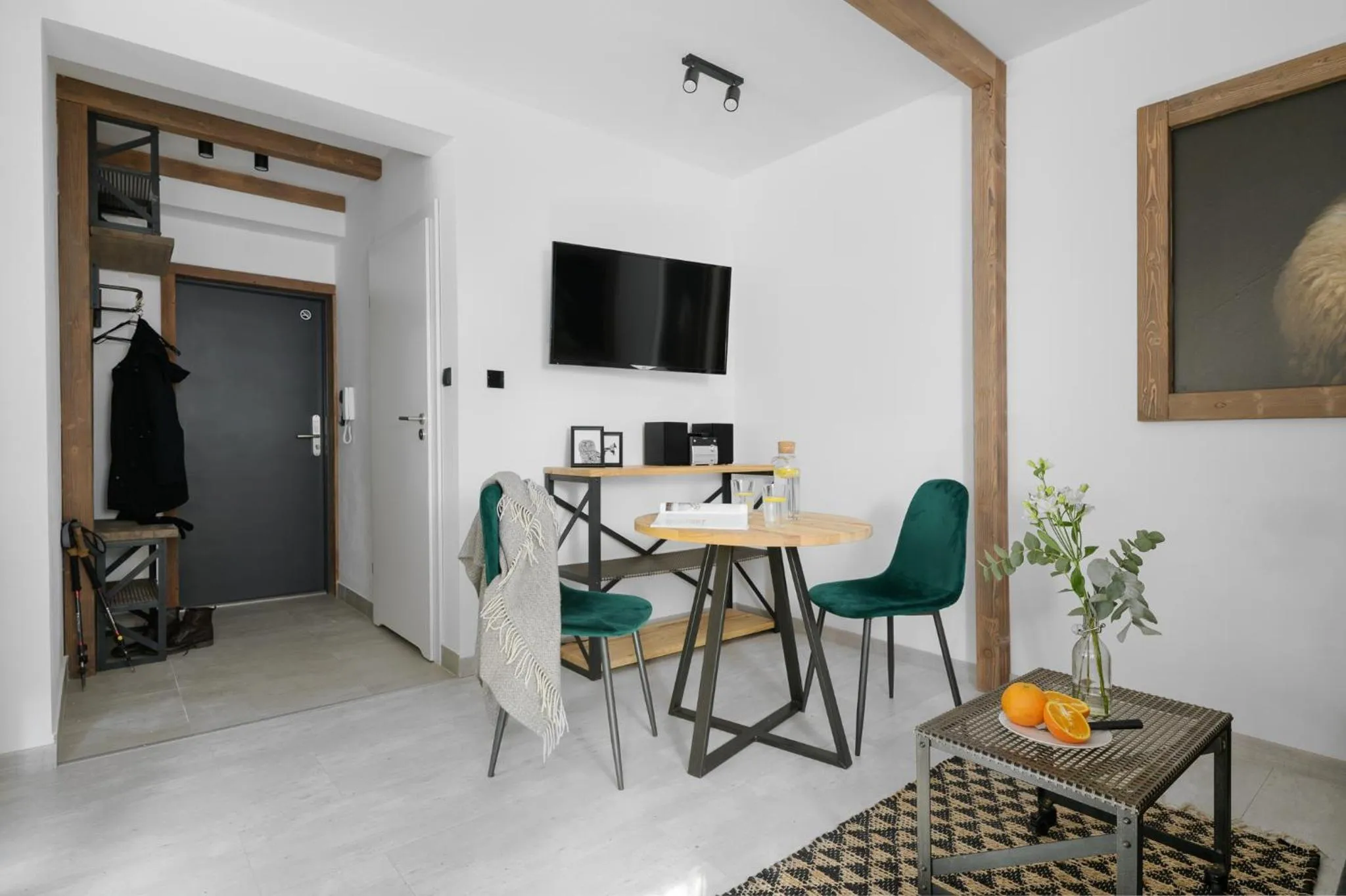 Photo of the whole room in Aparthotel Narciarska 2