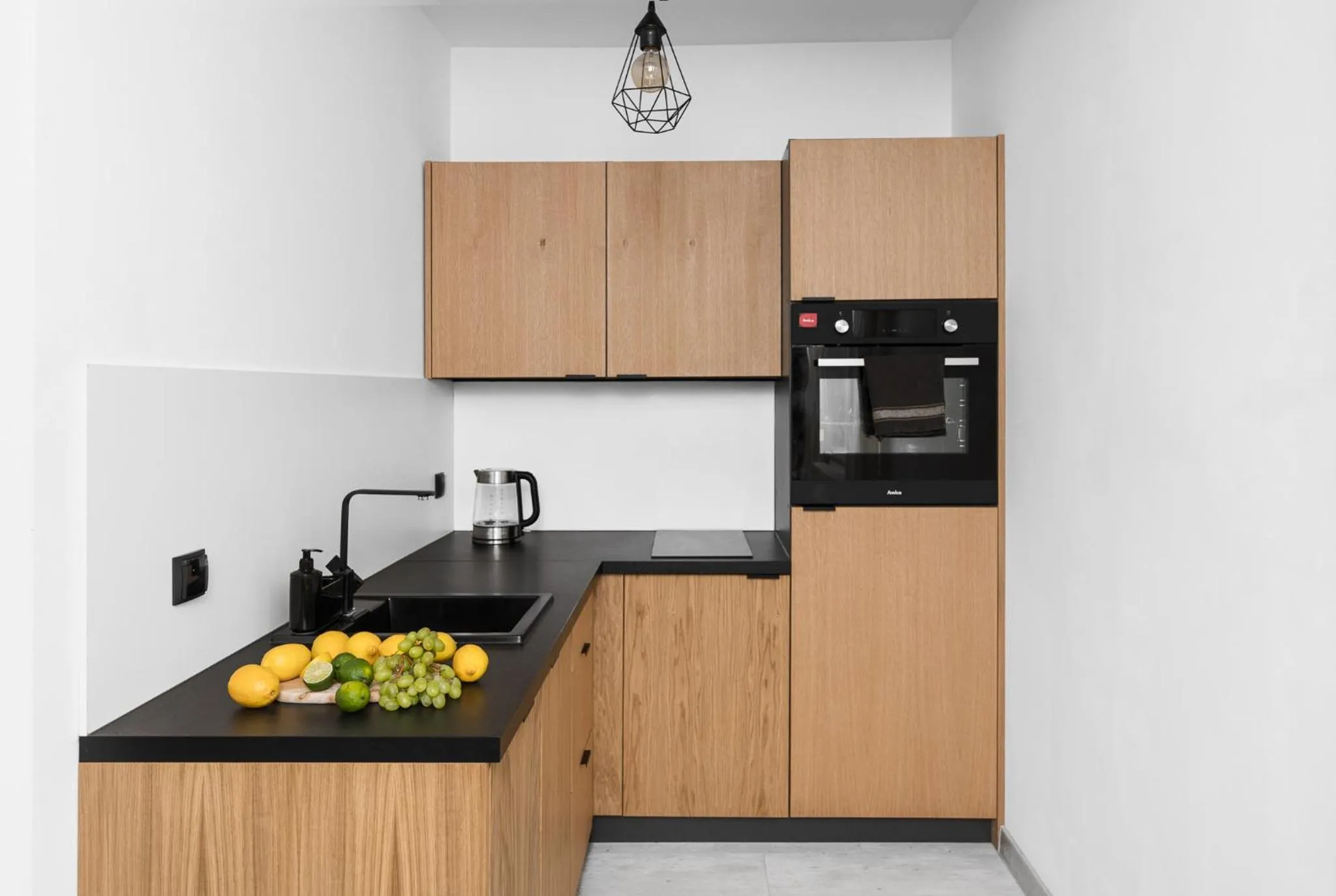 Kitchen or kitchenette in Aparthotel Narciarska 2