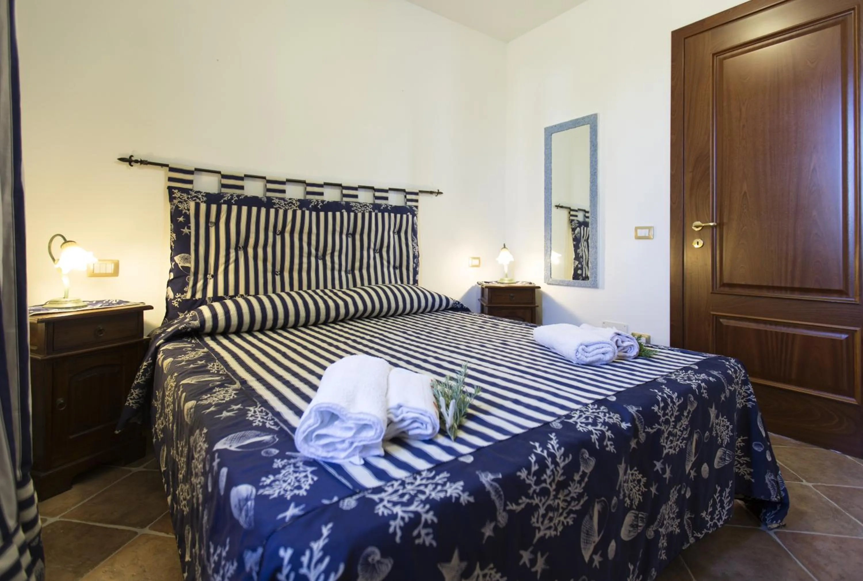 Bedroom, Bed in Las Palmas